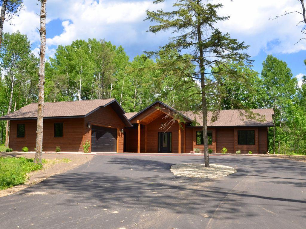 2025 single family home for sale at 27222 Island View Drive in Park Rapids, MN — 3 bed, 3 bath (photo 2 of 43)