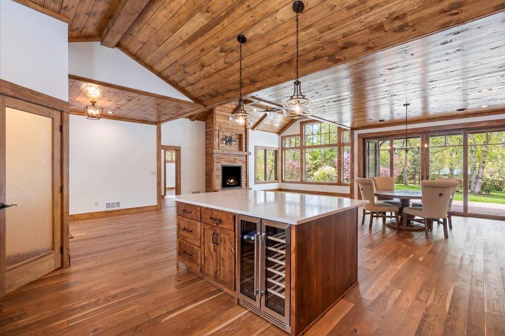 2025 single family home for sale at 27222 Island View Drive in Park Rapids, MN — 3 bed, 3 bath (photo 16 of 43)