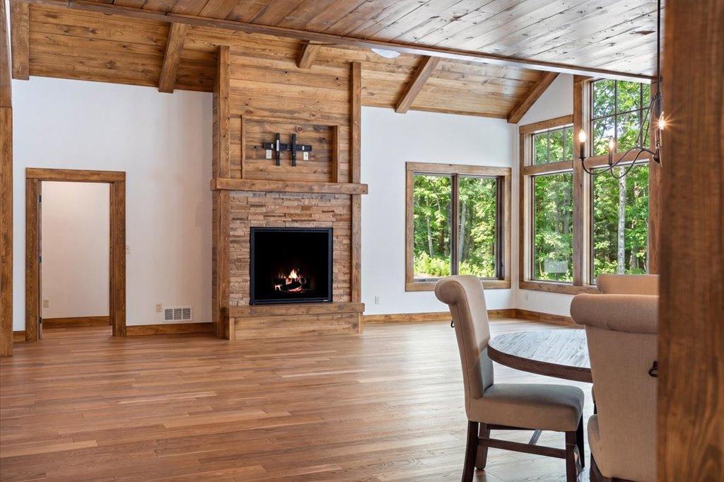 2025 single family home for sale at 27222 Island View Drive in Park Rapids, MN — 3 bed, 3 bath (photo 20 of 43)