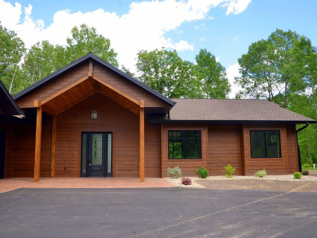 2025 single family home for sale at 27222 Island View Drive in Park Rapids, MN — 3 bed, 3 bath (photo 3 of 43)
