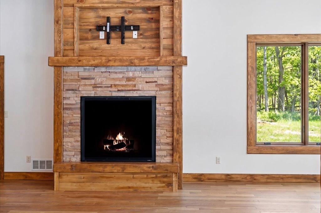 2025 single family home for sale at 27222 Island View Drive in Park Rapids, MN — 3 bed, 3 bath (photo 21 of 43)