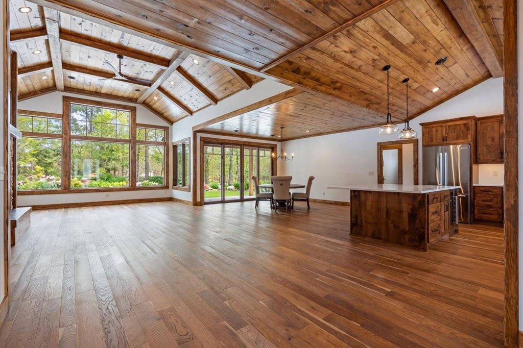 2025 single family home for sale at 27222 Island View Drive in Park Rapids, MN — 3 bed, 3 bath (photo 22 of 43)