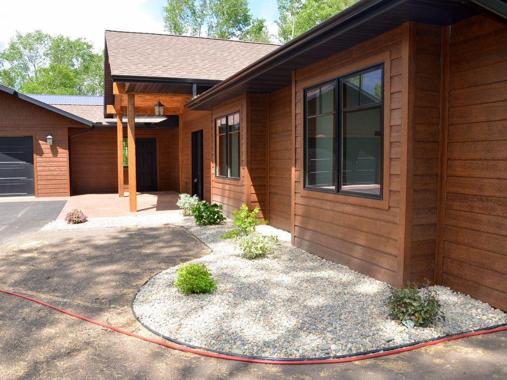 2025 single family home for sale at 27222 Island View Drive in Park Rapids, MN — 3 bed, 3 bath (photo 4 of 43)