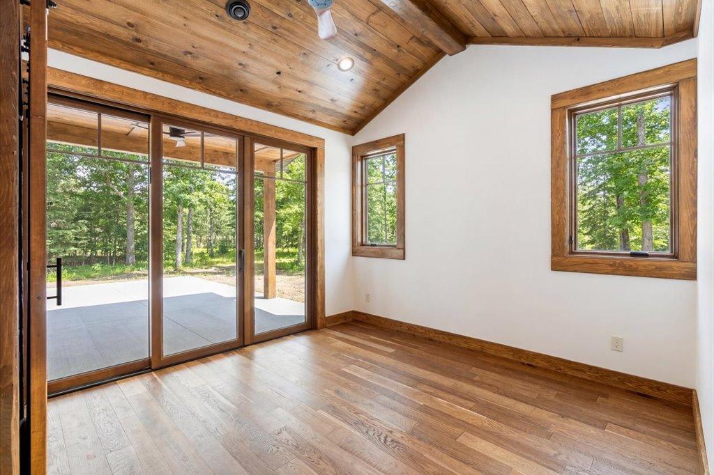 2025 single family home for sale at 27222 Island View Drive in Park Rapids, MN — 3 bed, 3 bath (photo 34 of 43)