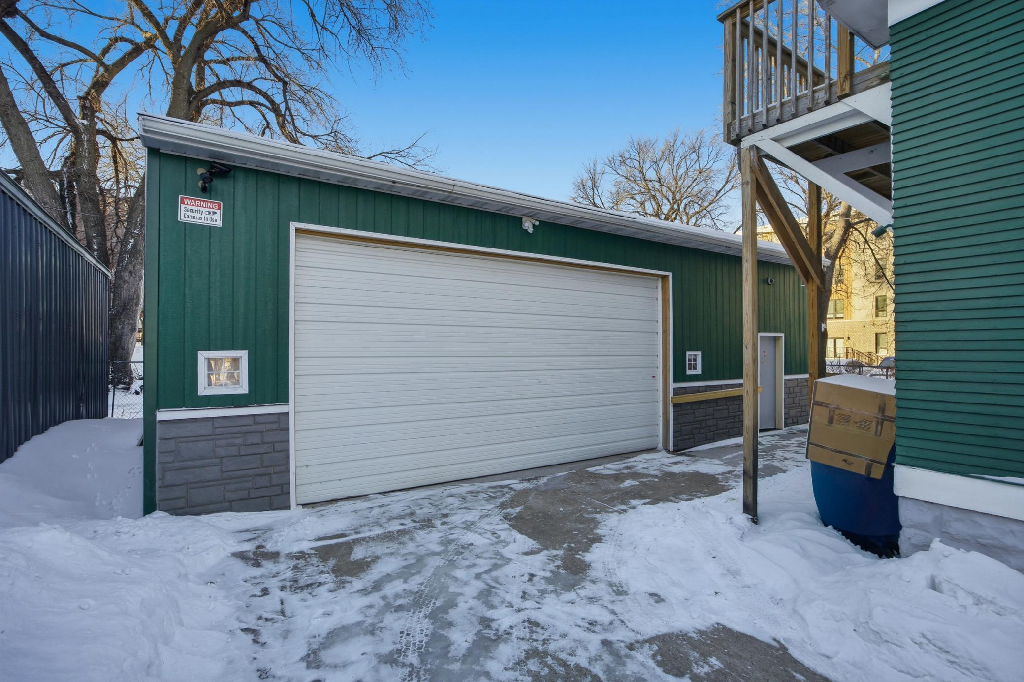 1914 single family home for sale at 1122 4th Avenue N in Fargo, ND — 3 bed, 2 bath (photo 21 of 23)