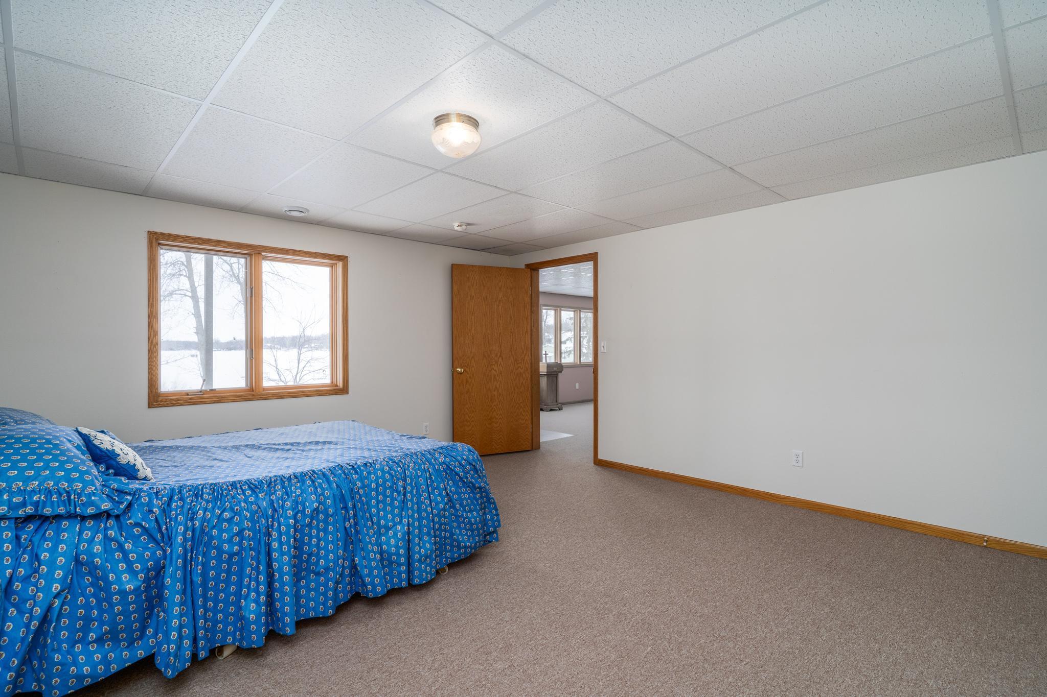 2000 single family home for sale at 39233 E Union Drive in Erskine, MN — 5 bed, 3 bath (photo 23 of 40)