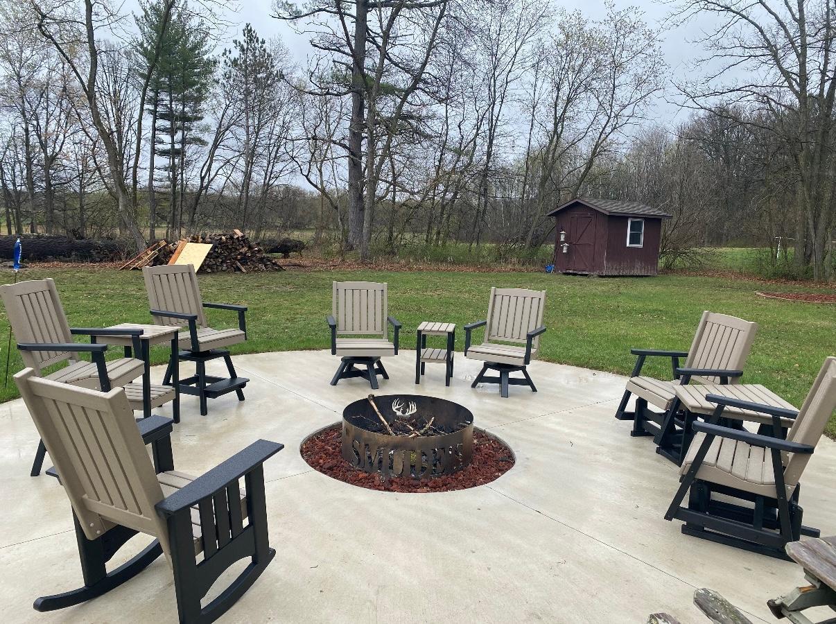 1960 single family home for sale at 23033 County Road 2 in Brainerd, MN — 4 bed, 2 bath (photo 2 of 57)