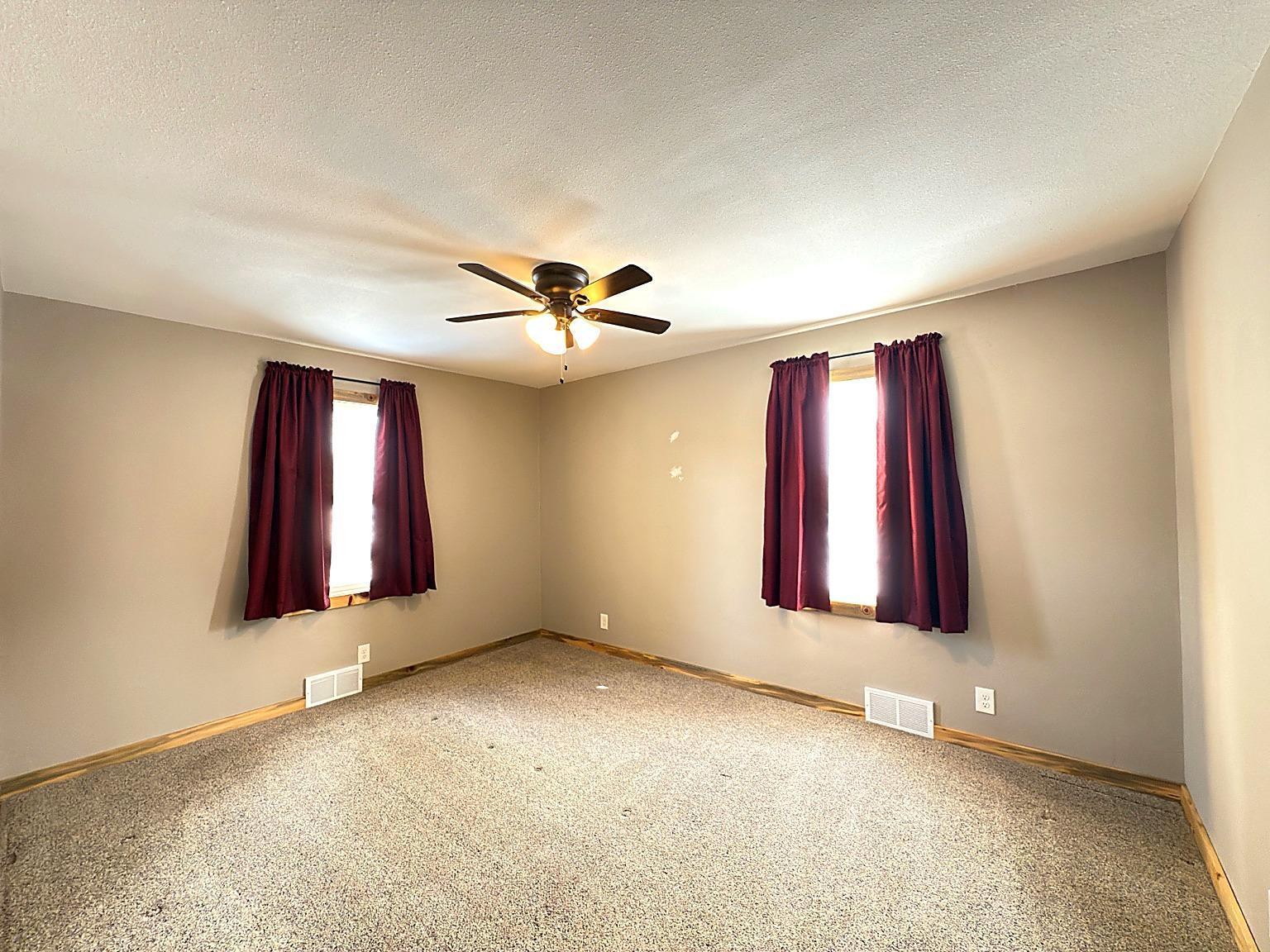 1960 single family home for sale at 23033 County Road 2 in Brainerd, MN — 4 bed, 2 bath (photo 21 of 57)