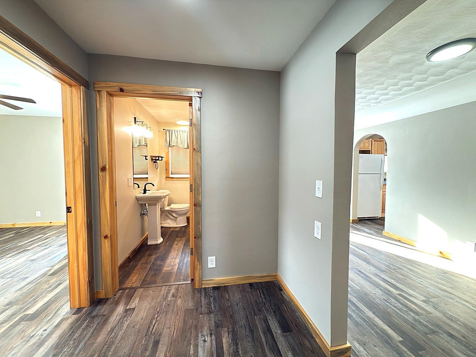 1960 single family home for sale at 23033 County Road 2 in Brainerd, MN — 4 bed, 2 bath (photo 28 of 57)