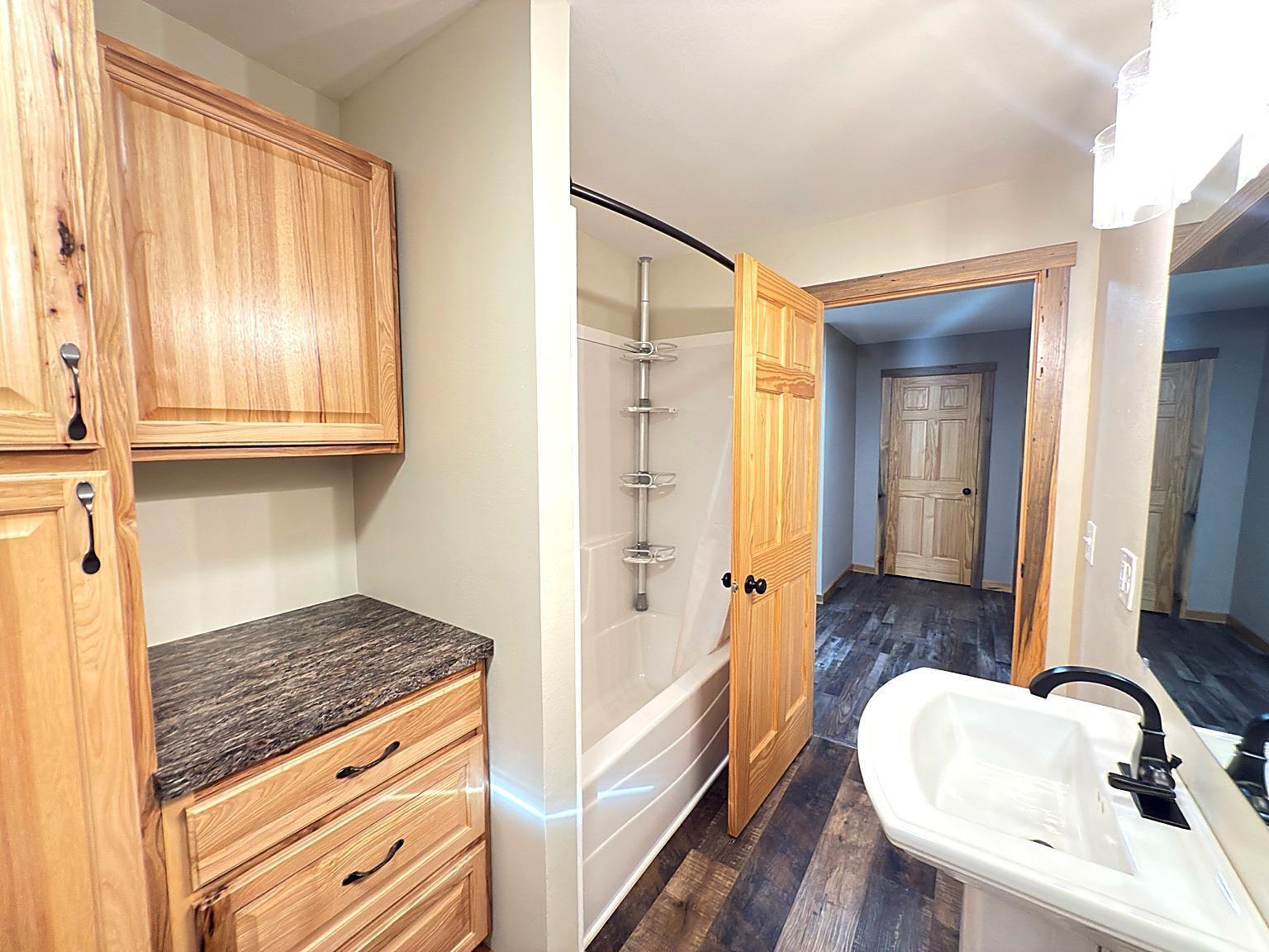 1960 single family home for sale at 23033 County Road 2 in Brainerd, MN — 4 bed, 2 bath (photo 31 of 57)