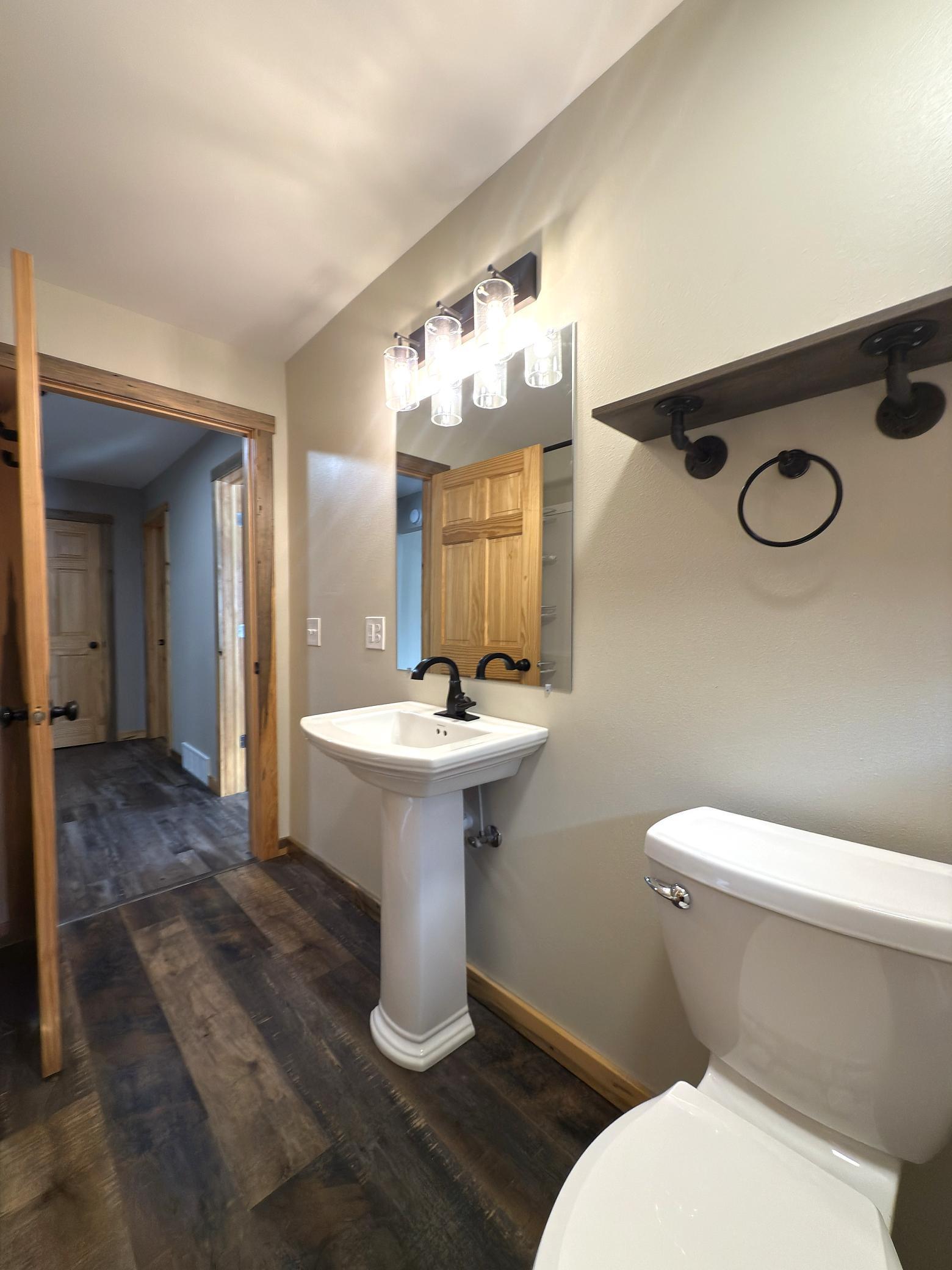 1960 single family home for sale at 23033 County Road 2 in Brainerd, MN — 4 bed, 2 bath (photo 32 of 57)