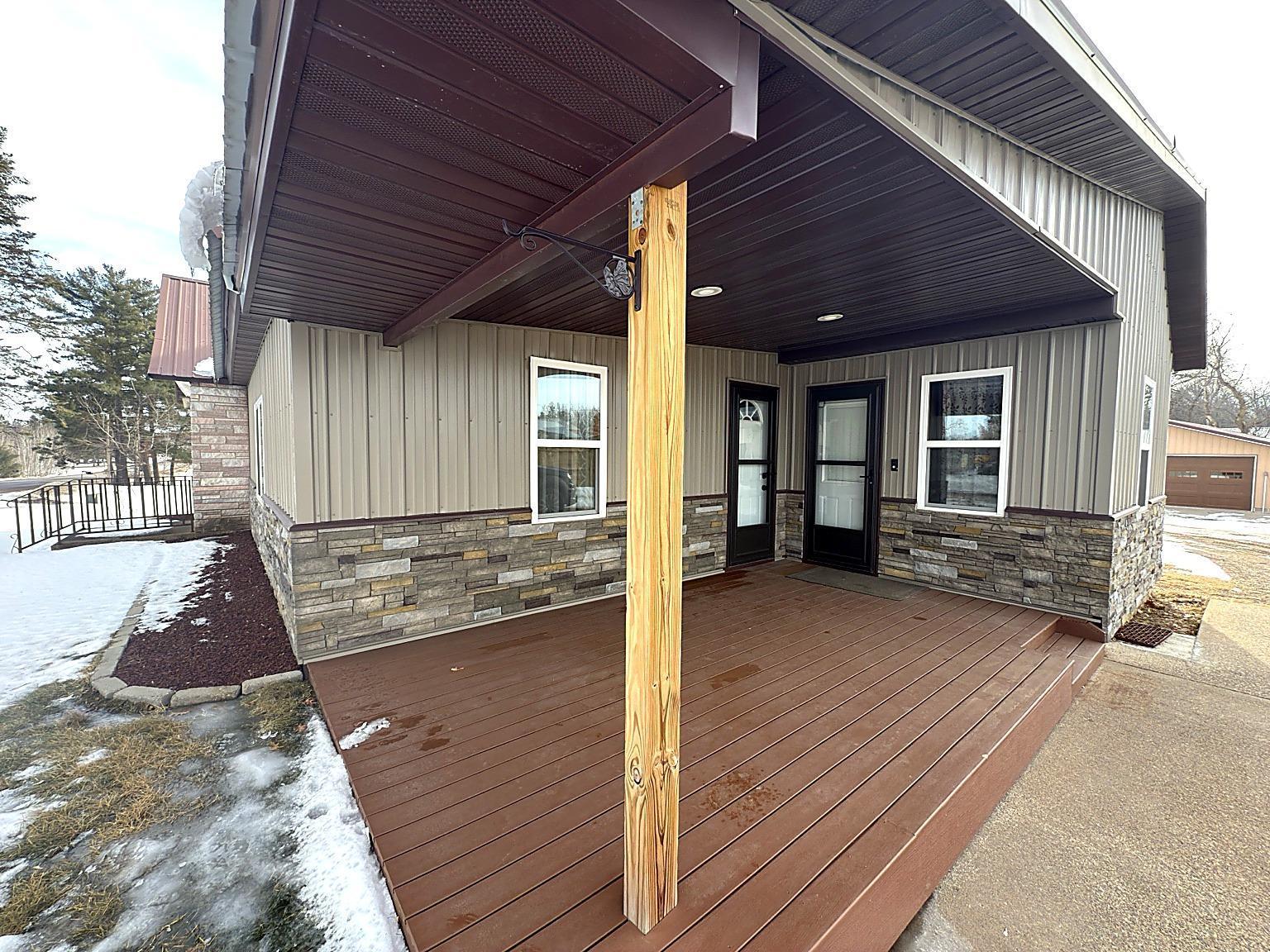 1960 single family home for sale at 23033 County Road 2 in Brainerd, MN — 4 bed, 2 bath (photo 50 of 57)