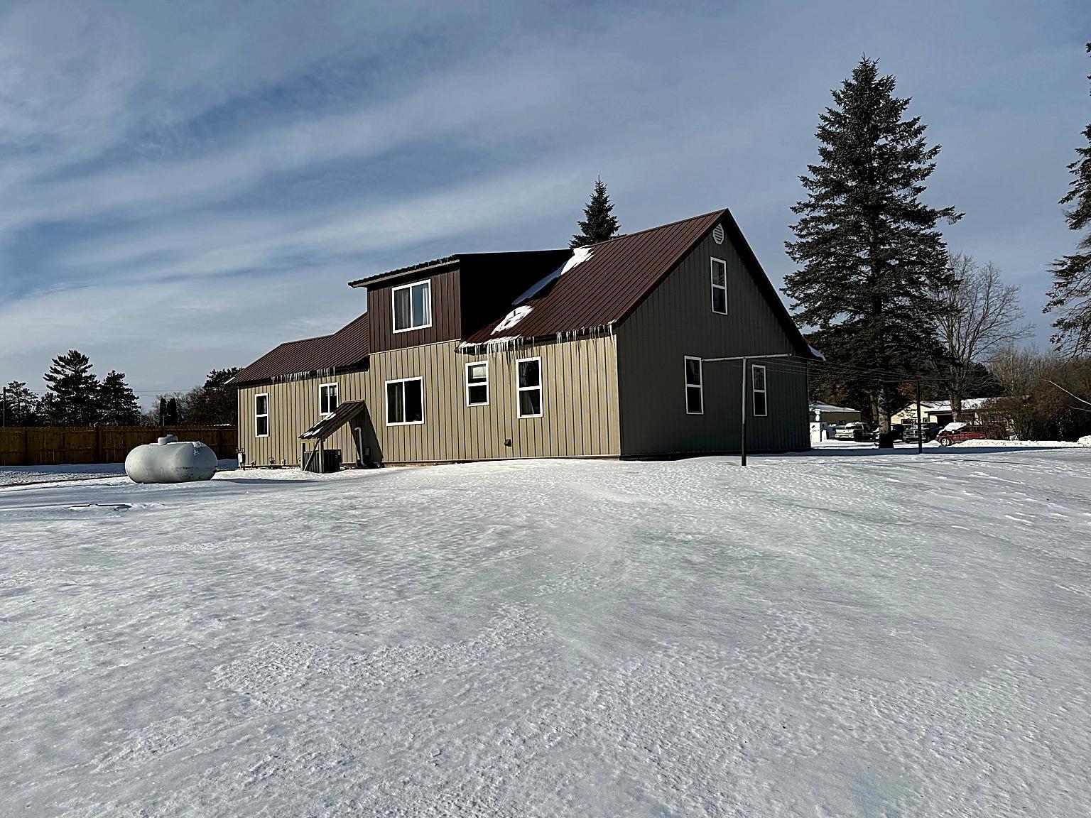 1960 single family home for sale at 23033 County Road 2 in Brainerd, MN — 4 bed, 2 bath (photo 54 of 57)