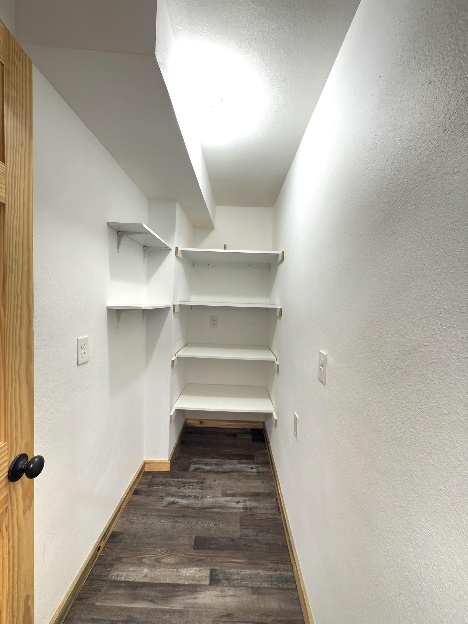 1960 single family home for sale at 23033 County Road 2 in Brainerd, MN — 4 bed, 2 bath (photo 8 of 57)