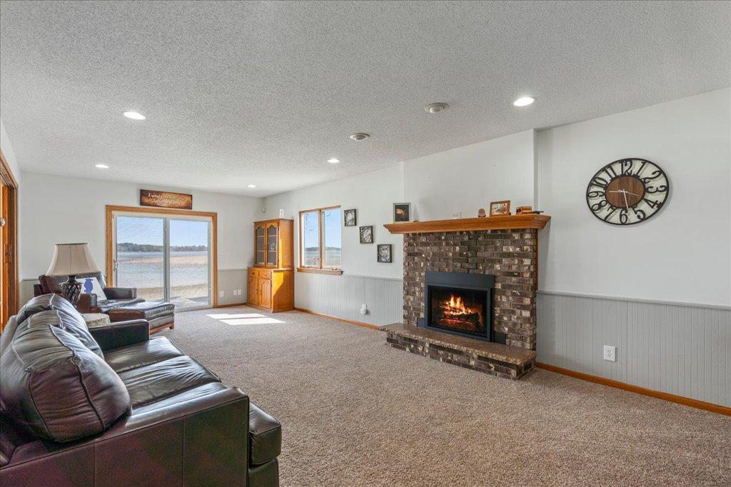 6286 Highland Scenic Road, Baxter MN 56425 - Photo 7 of 60
