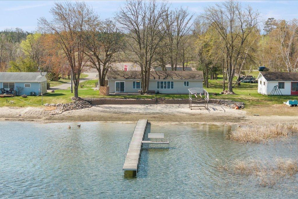 1980 single family home for sale at 6286 Highland Scenic Road in Baxter, MN — 3 bed, 2 bath