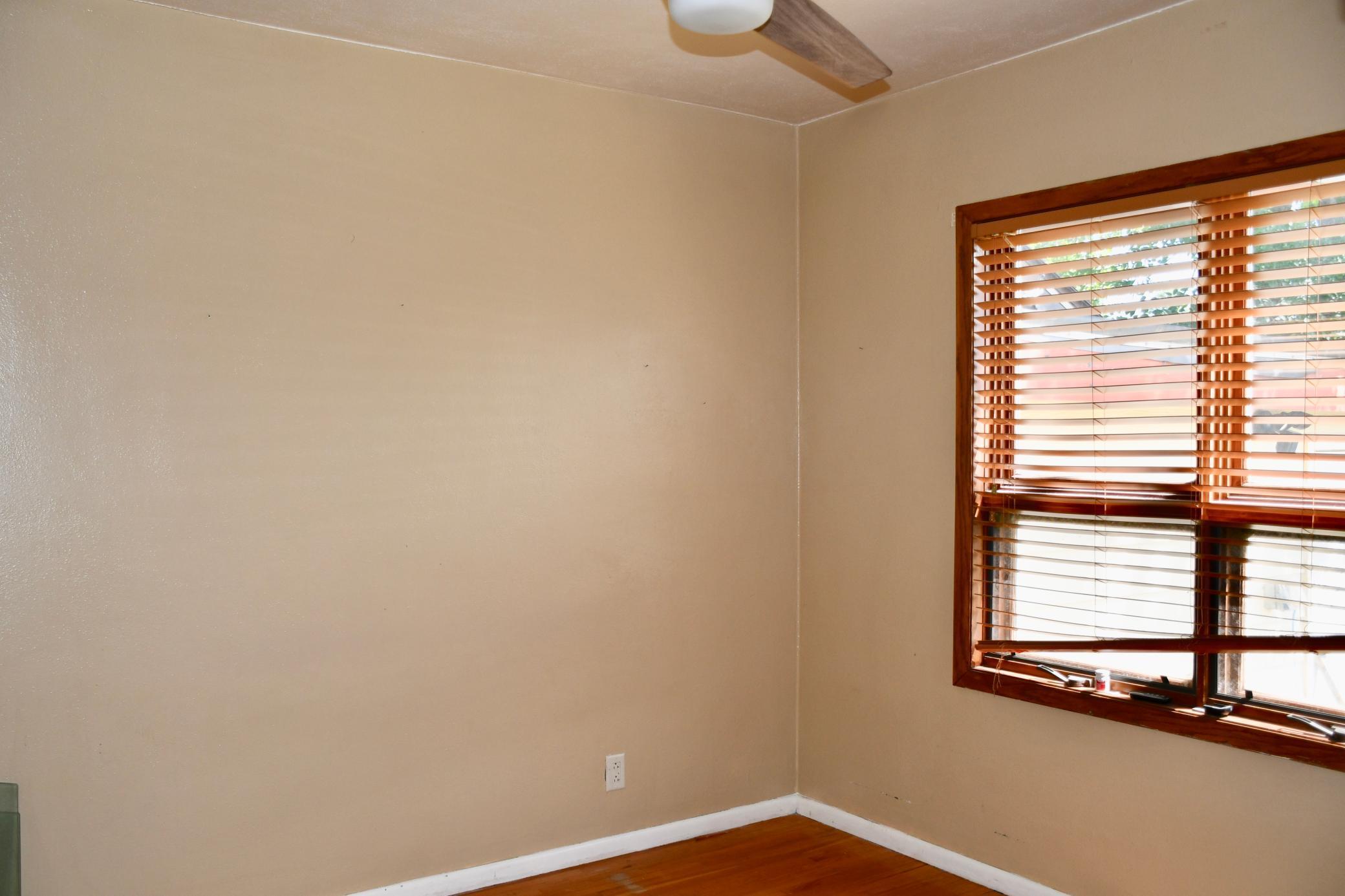 1940 single family home for sale at 216 6th Street W in Thief River Falls, MN — 4 bed, 3 bath (photo 17 of 45)