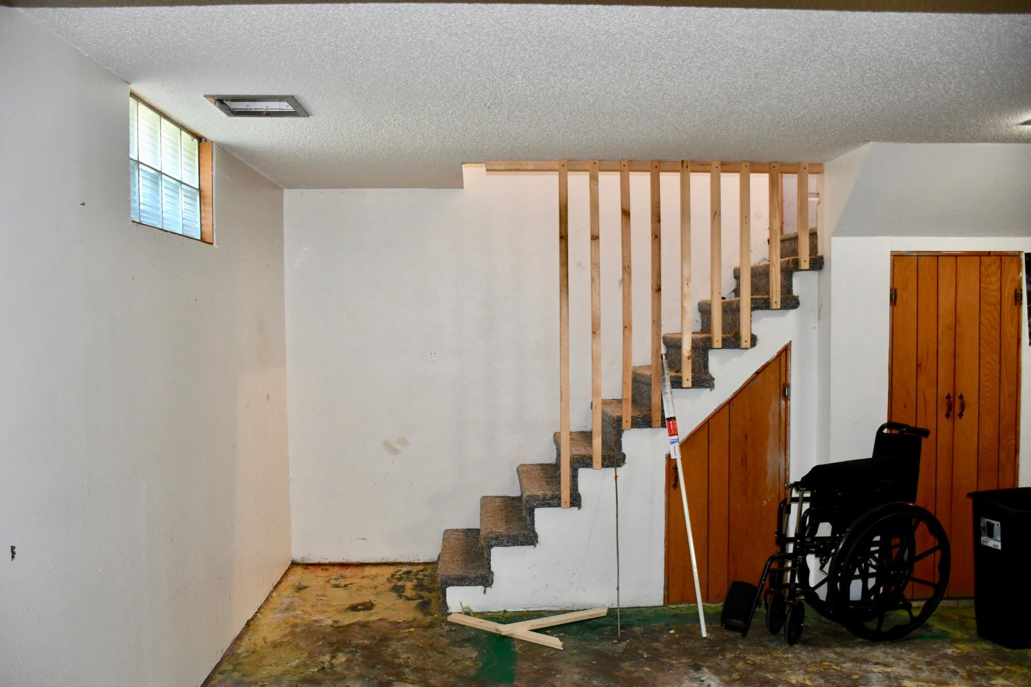 1940 single family home for sale at 216 6th Street W in Thief River Falls, MN — 4 bed, 3 bath (photo 37 of 45)