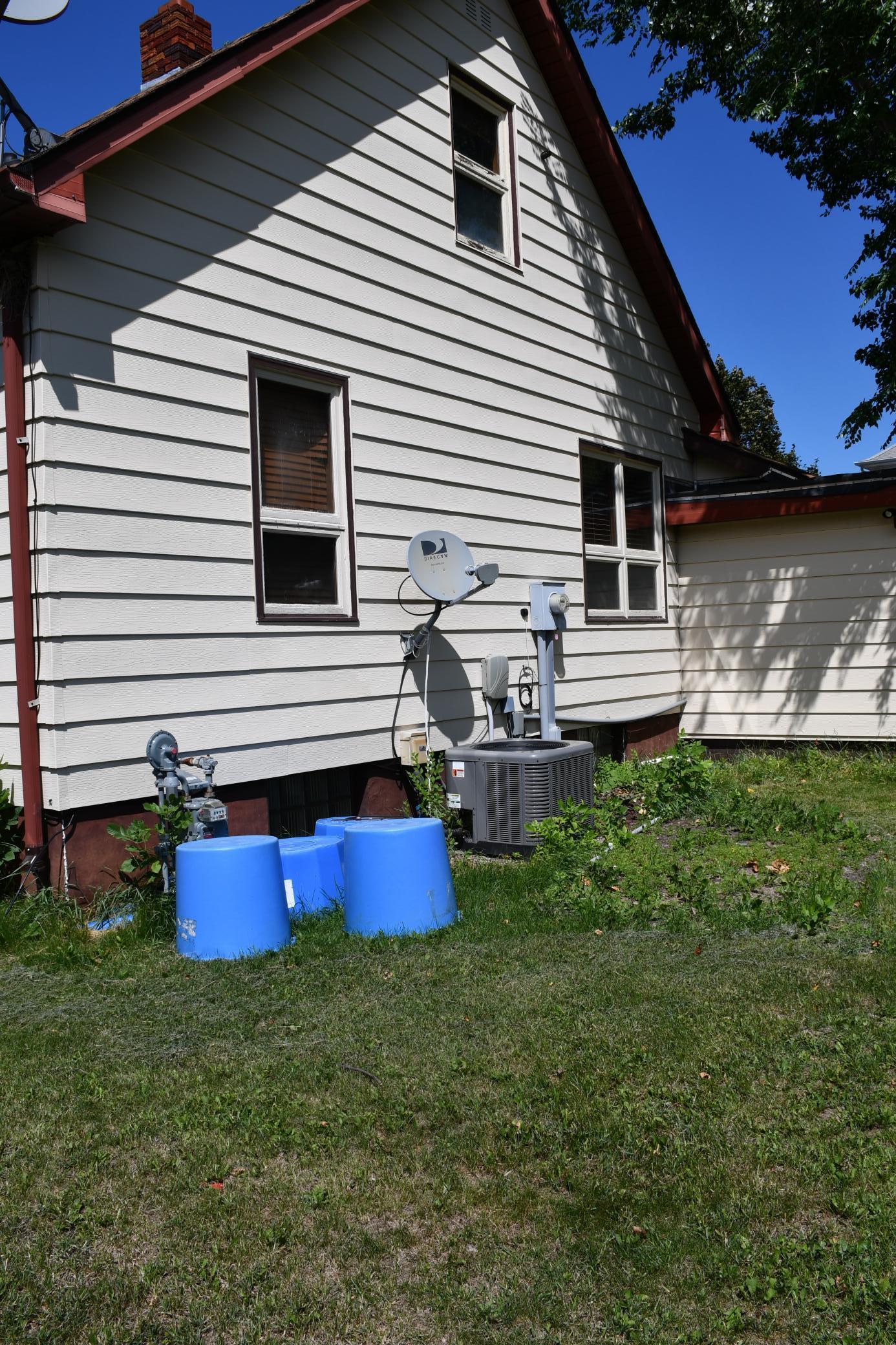 1940 single family home for sale at 216 6th Street W in Thief River Falls, MN — 4 bed, 3 bath (photo 42 of 45)