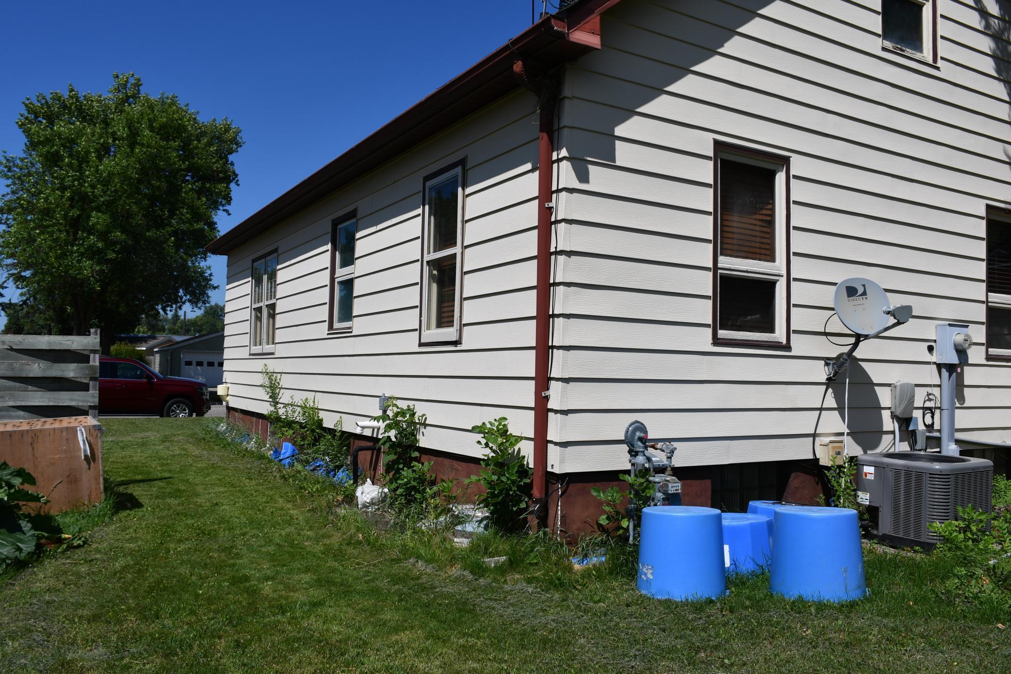 1940 single family home for sale at 216 6th Street W in Thief River Falls, MN — 4 bed, 3 bath (photo 44 of 45)