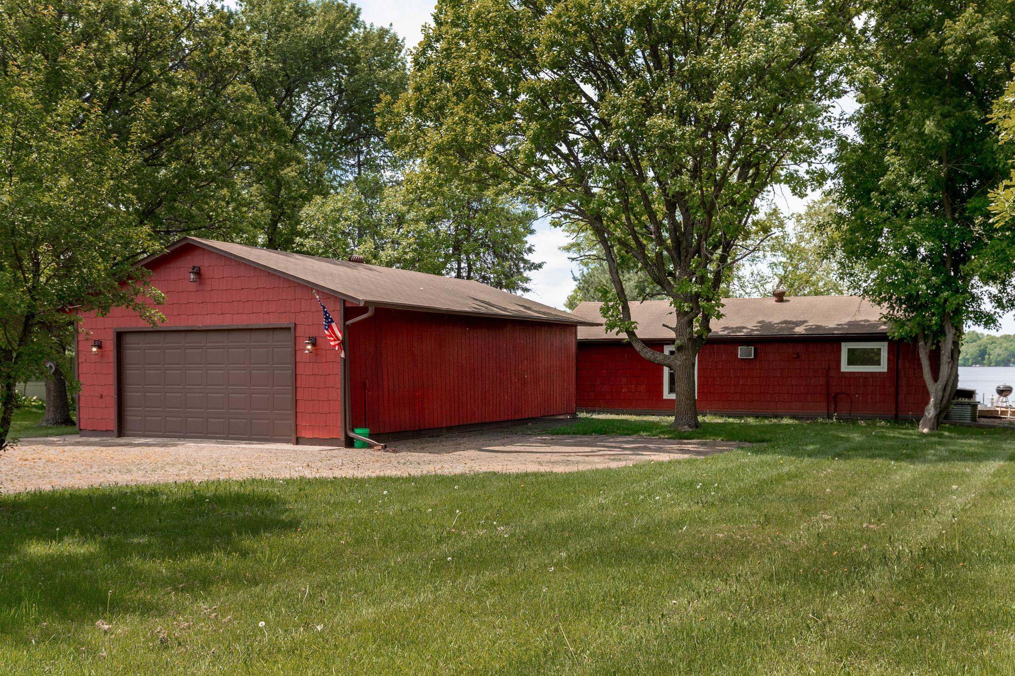 1981 single family home for sale at 30258 422nd Lane in Palisade, MN — 3 bed, 1 bath (photo 25 of 56)