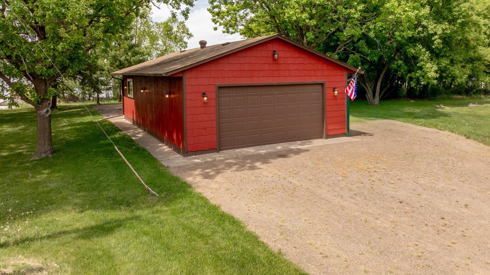 1981 single family home for sale at 30258 422nd Lane in Palisade, MN — 3 bed, 1 bath (photo 55 of 56)
