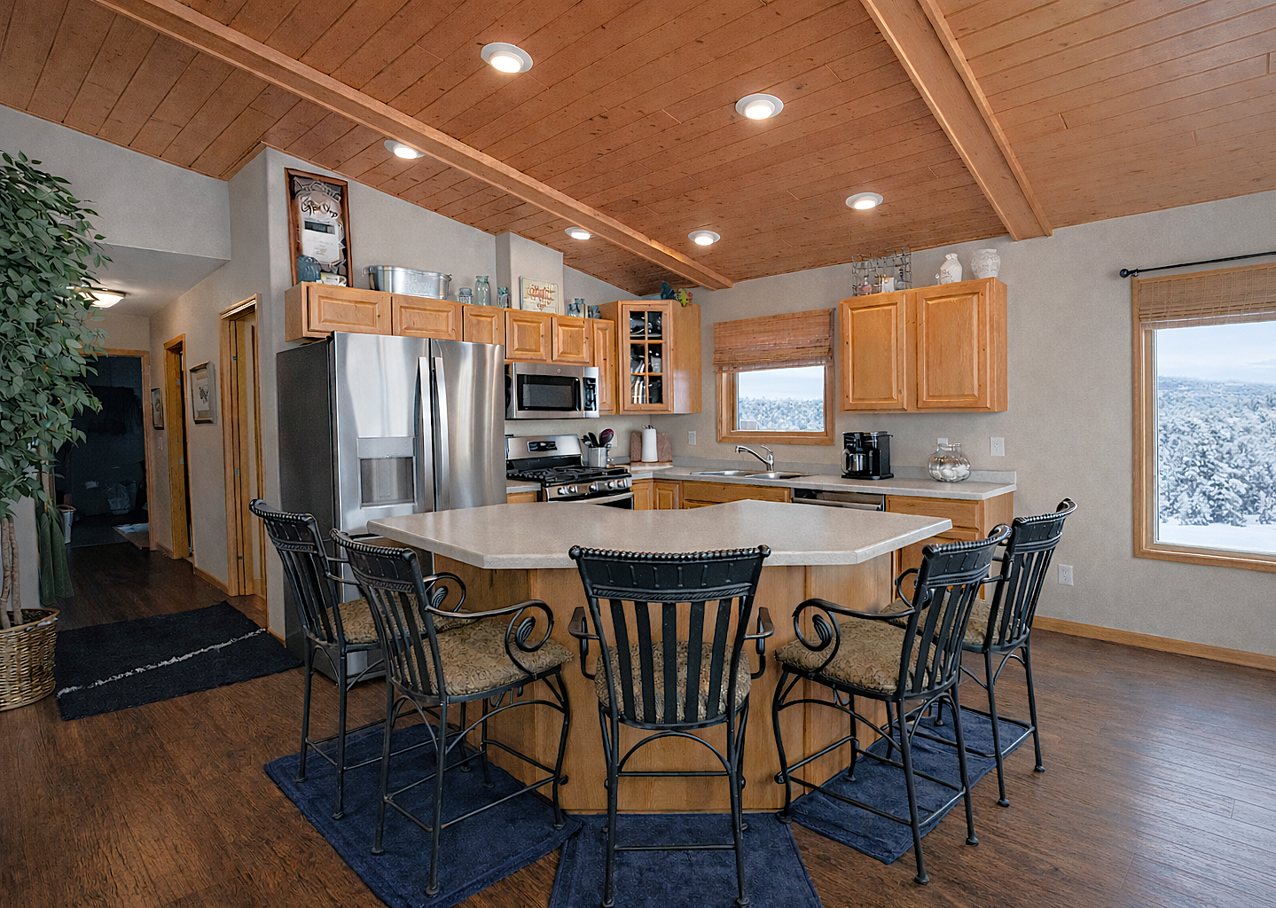 2011 single family home for sale at 25388 County Road 523 in Effie, MN — 2 bed, 2 bath (photo 9 of 44)