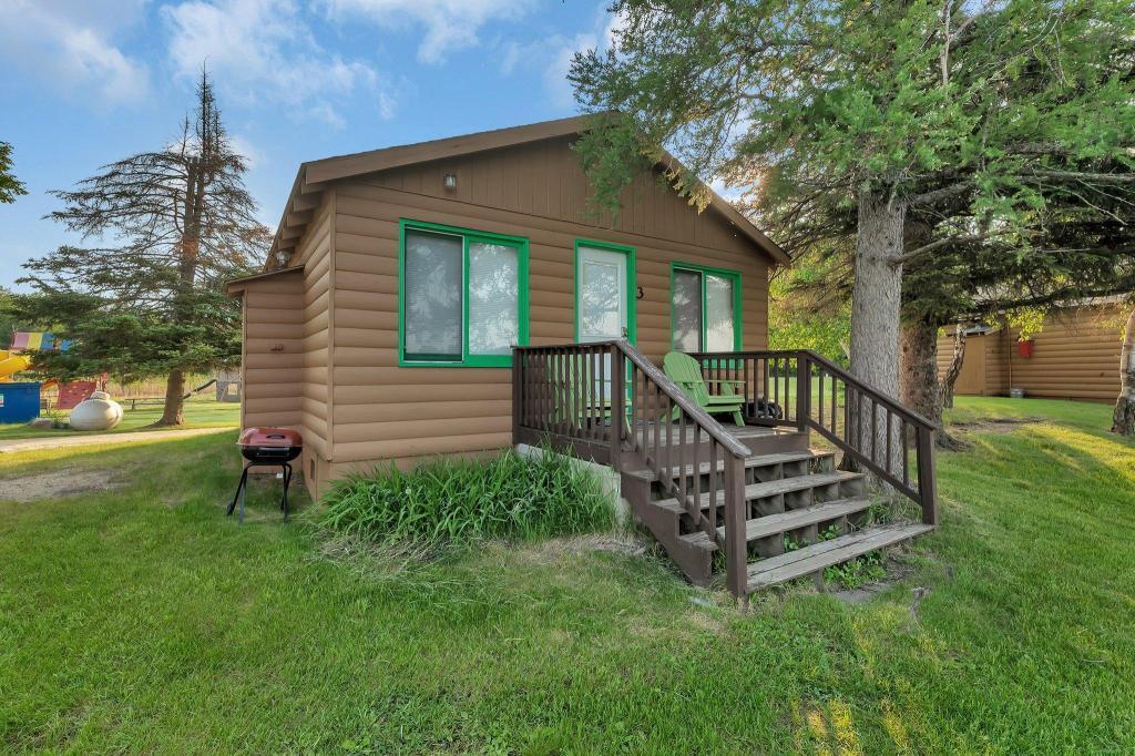 1970 single family home for sale at 20017 Grouse Road in Park Rapids, MN — 3 bed, 1 bath (photo 15 of 32)