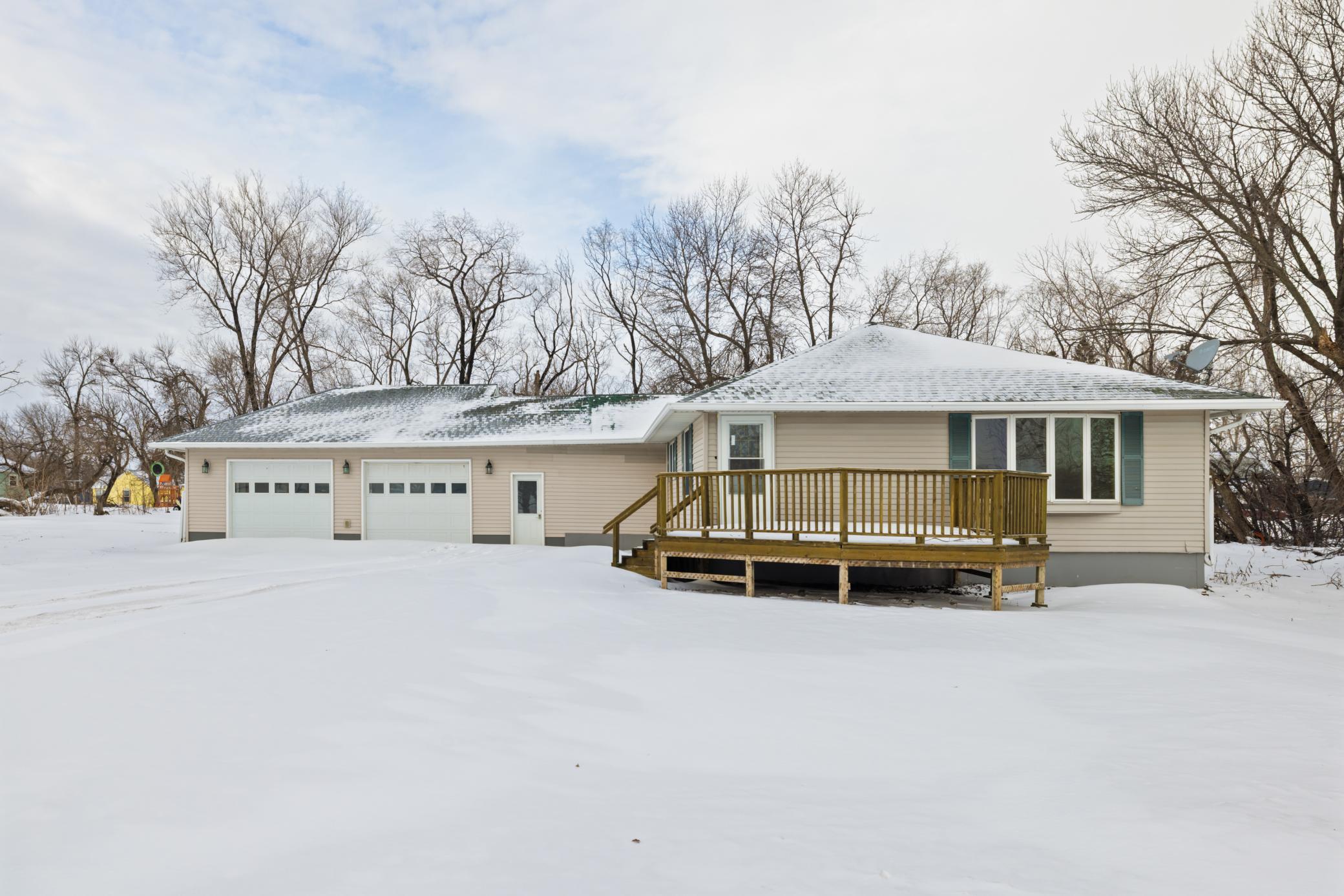 1960 single family home for sale at 610 6th Street in Hope, ND — 3 bed, 1 bath