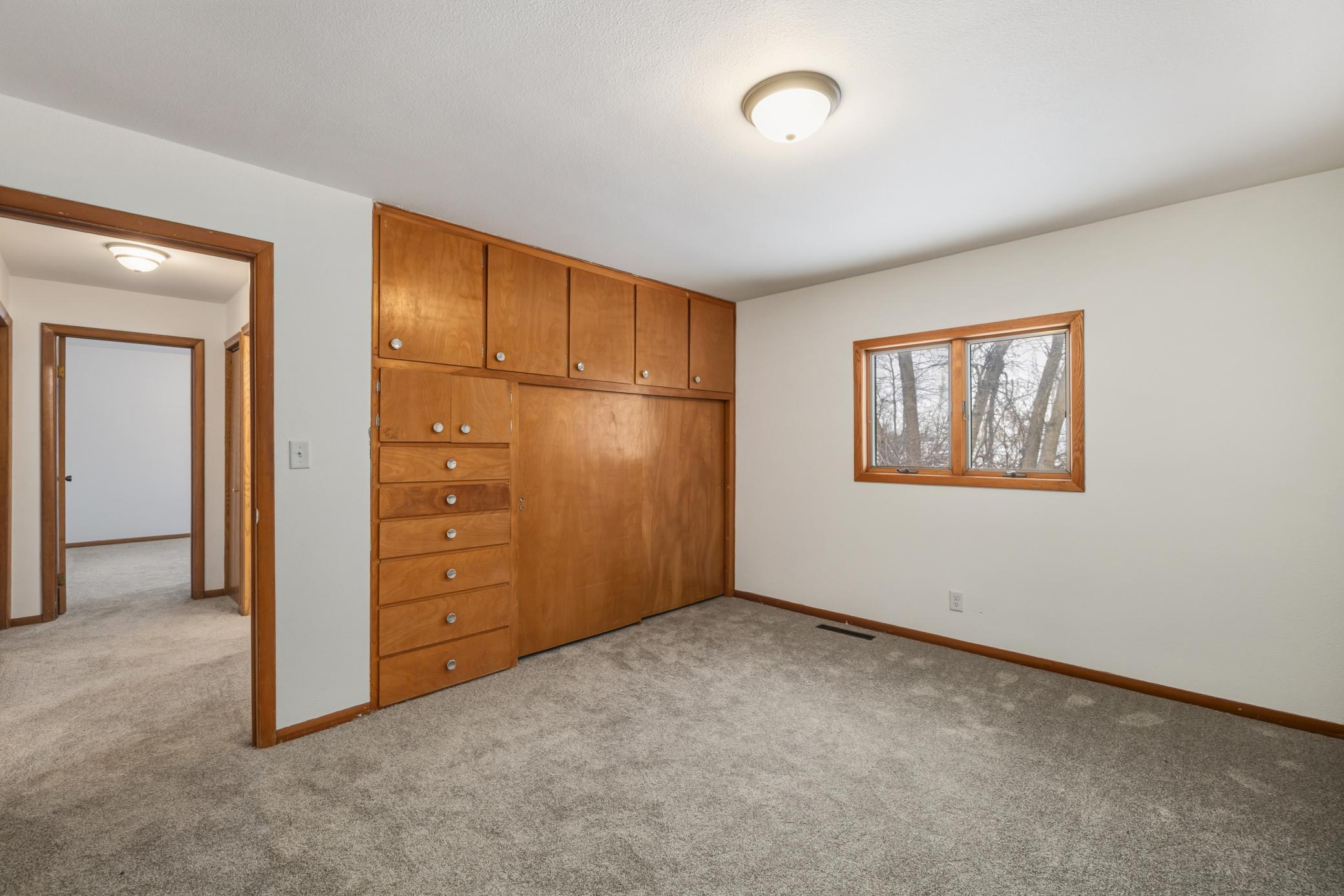 1960 single family home for sale at 610 6th Street in Hope, ND — 3 bed, 1 bath (photo 12 of 26)