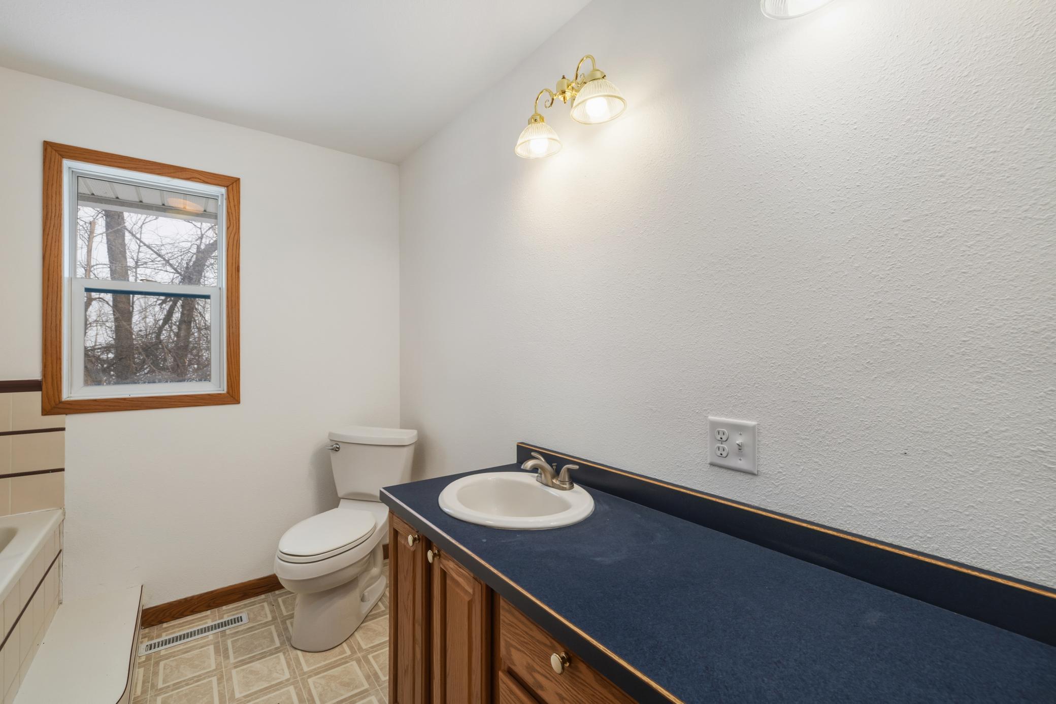 1960 single family home for sale at 610 6th Street in Hope, ND — 3 bed, 1 bath (photo 13 of 26)