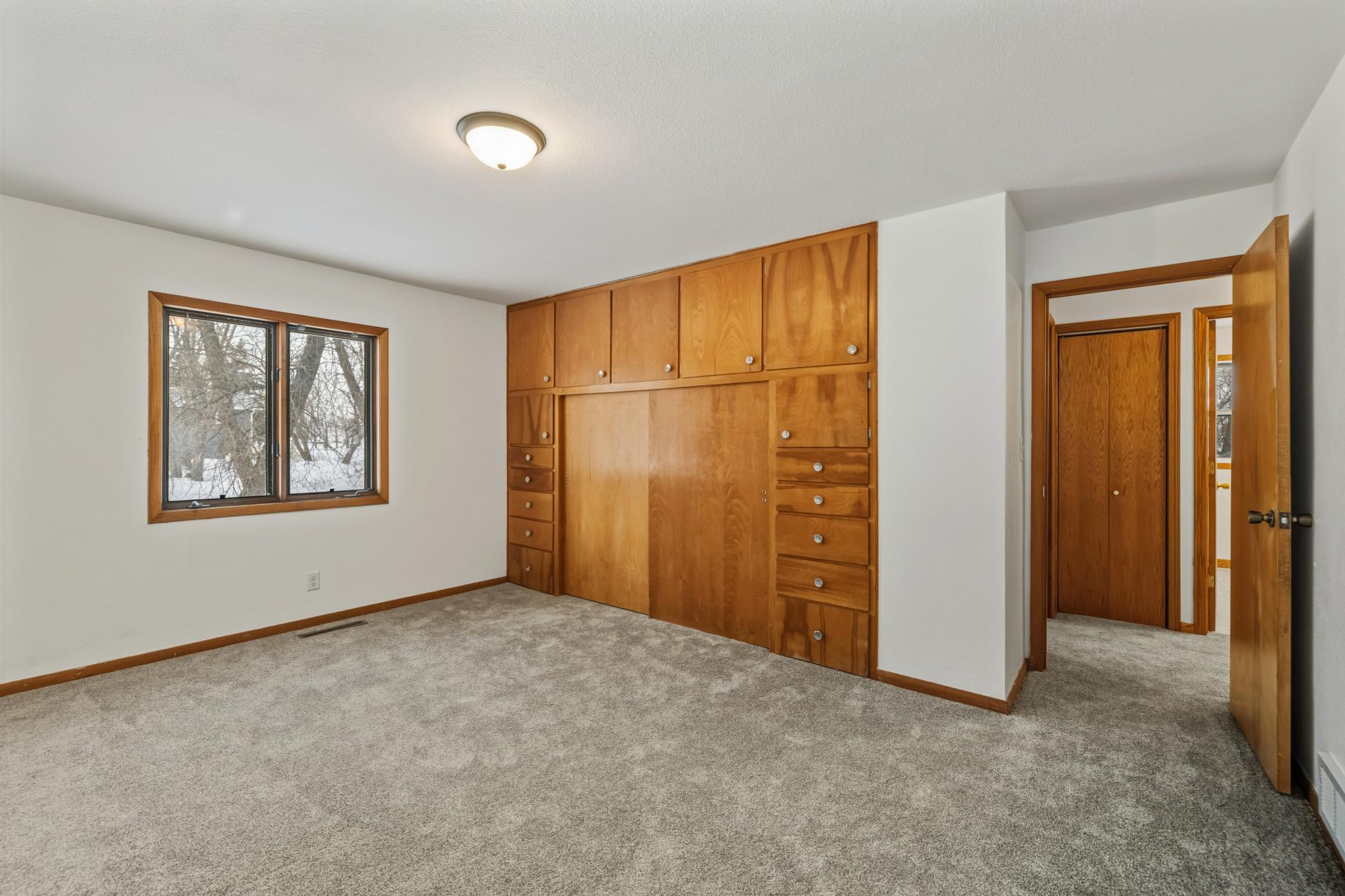 1960 single family home for sale at 610 6th Street in Hope, ND — 3 bed, 1 bath (photo 18 of 26)