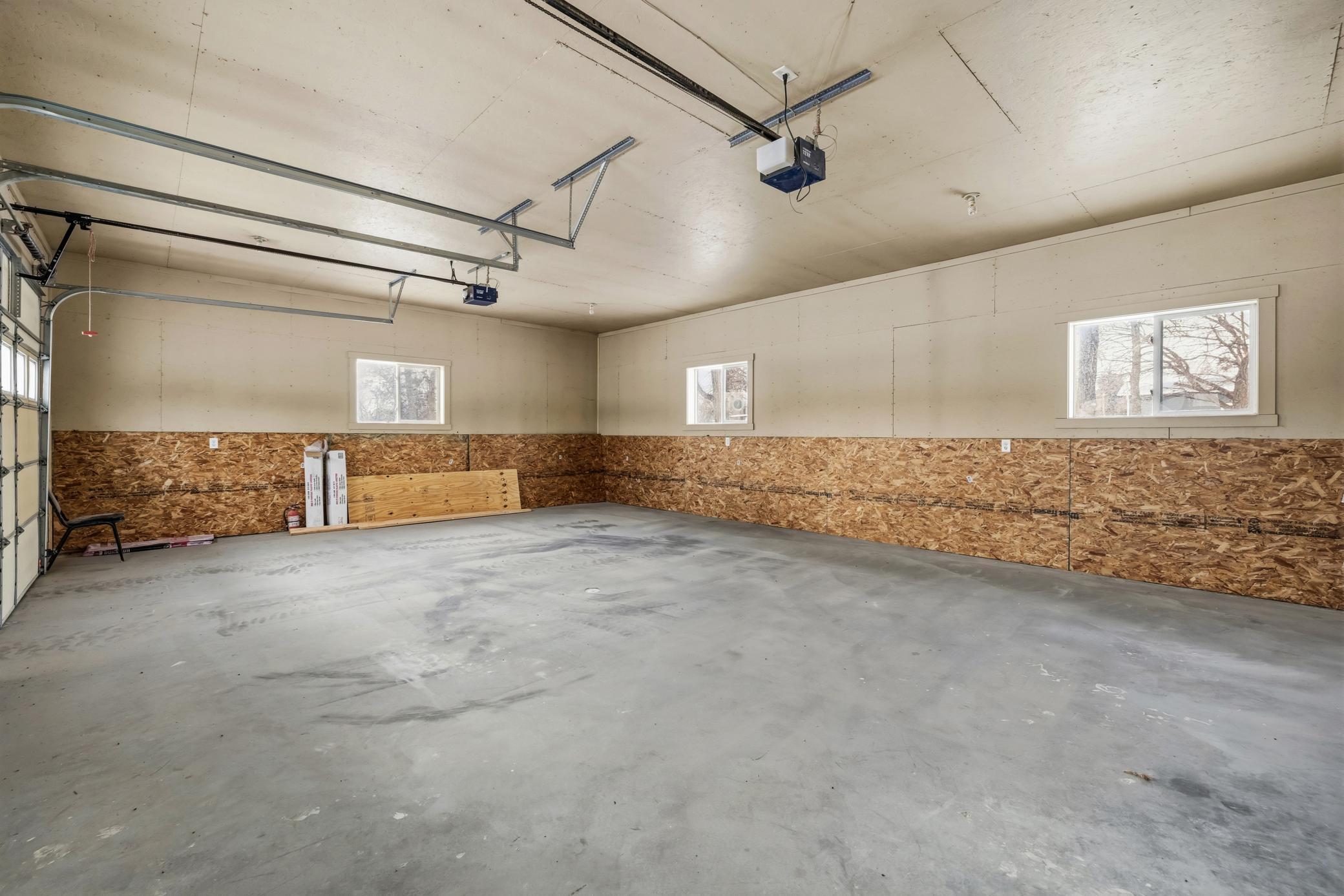 1960 single family home for sale at 610 6th Street in Hope, ND — 3 bed, 1 bath (photo 21 of 26)