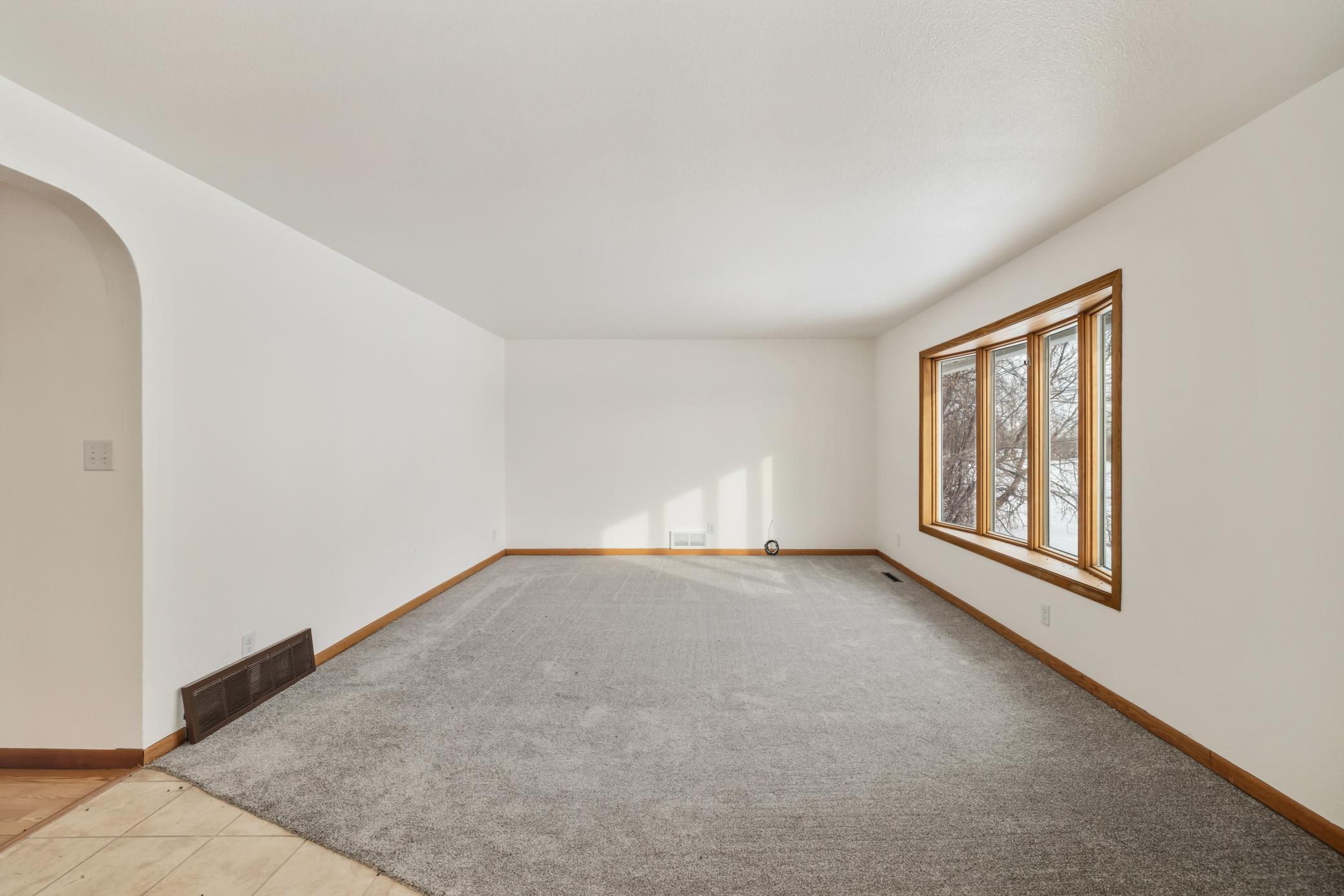1960 single family home for sale at 610 6th Street in Hope, ND — 3 bed, 1 bath (photo 7 of 26)