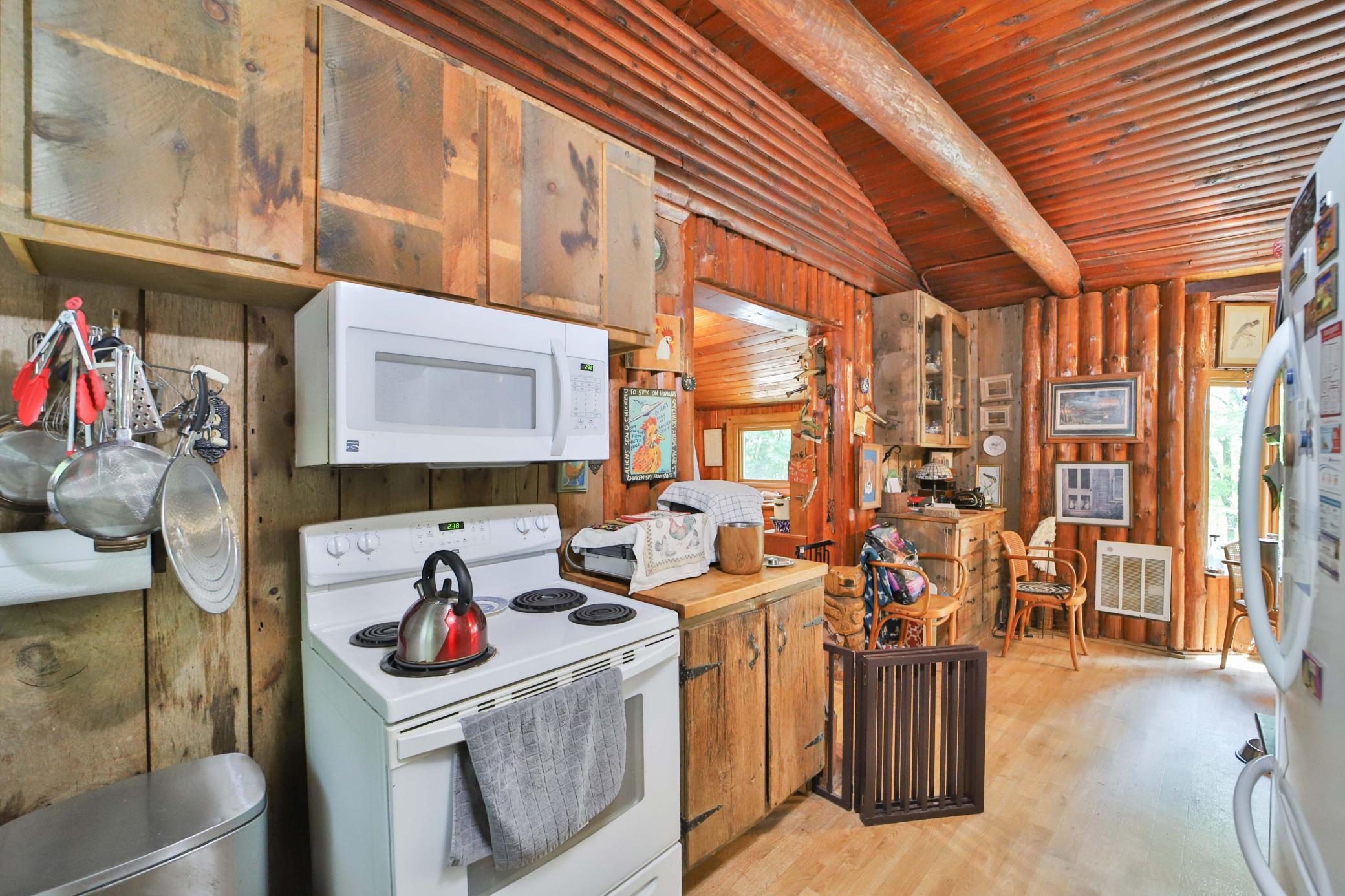 1900 single family home for sale at 29658 440th Avenue in Aitkin, MN — 2 bed, 2 bath (photo 6 of 49)