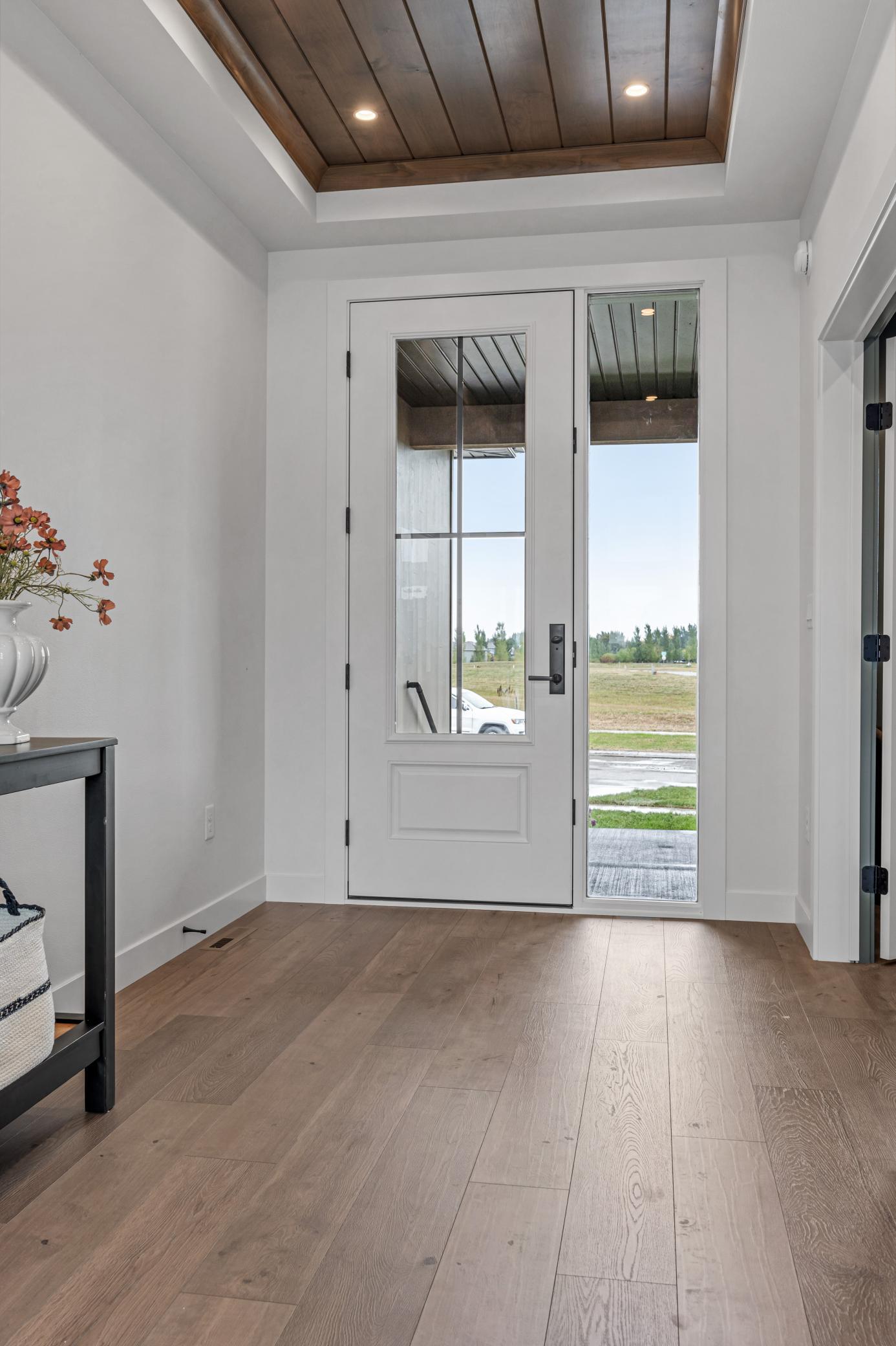 2026 single family home for sale at 406 Boehm Way in Colfax, ND — 5 bed, 3 bath (photo 6 of 61)