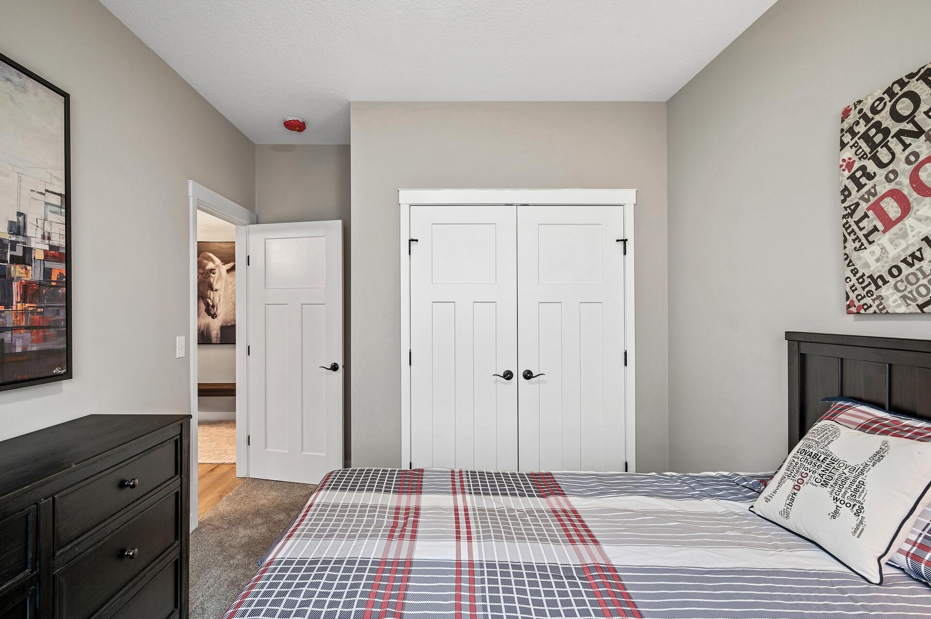 2026 single family home for sale at 5875 Red Leaf Court in Nisswa, MN — 3 bed, 2 bath (photo 13 of 23)