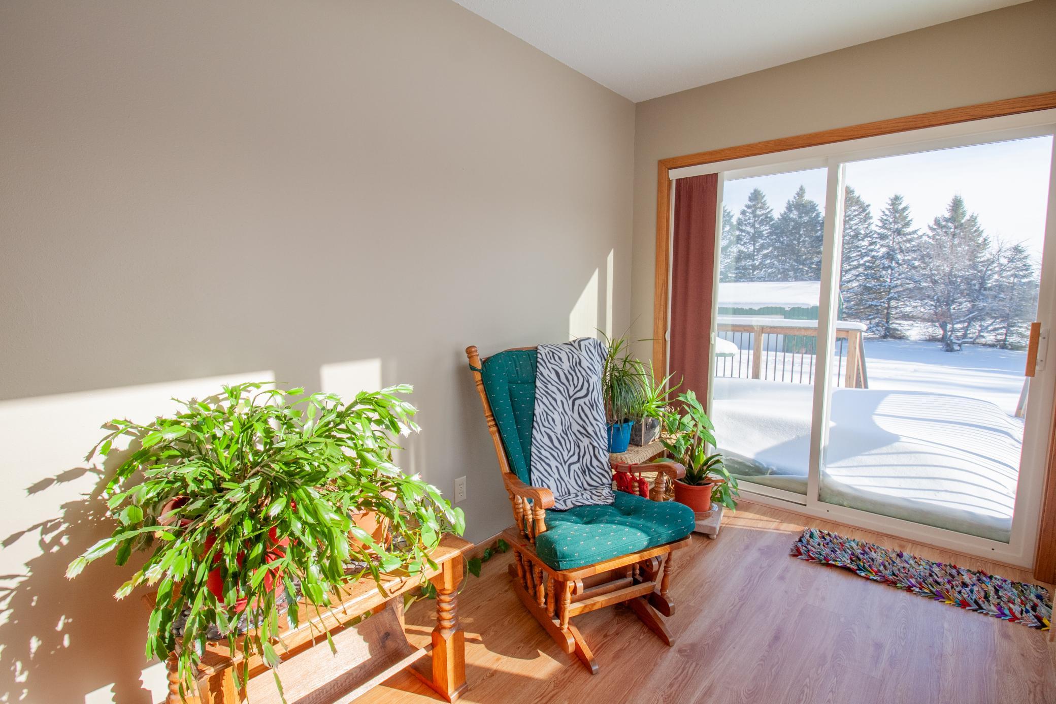 1985 single family home for sale at 2046 Northwood Lane in Fergus Falls, MN — 4 bed, 3 bath (photo 17 of 40)