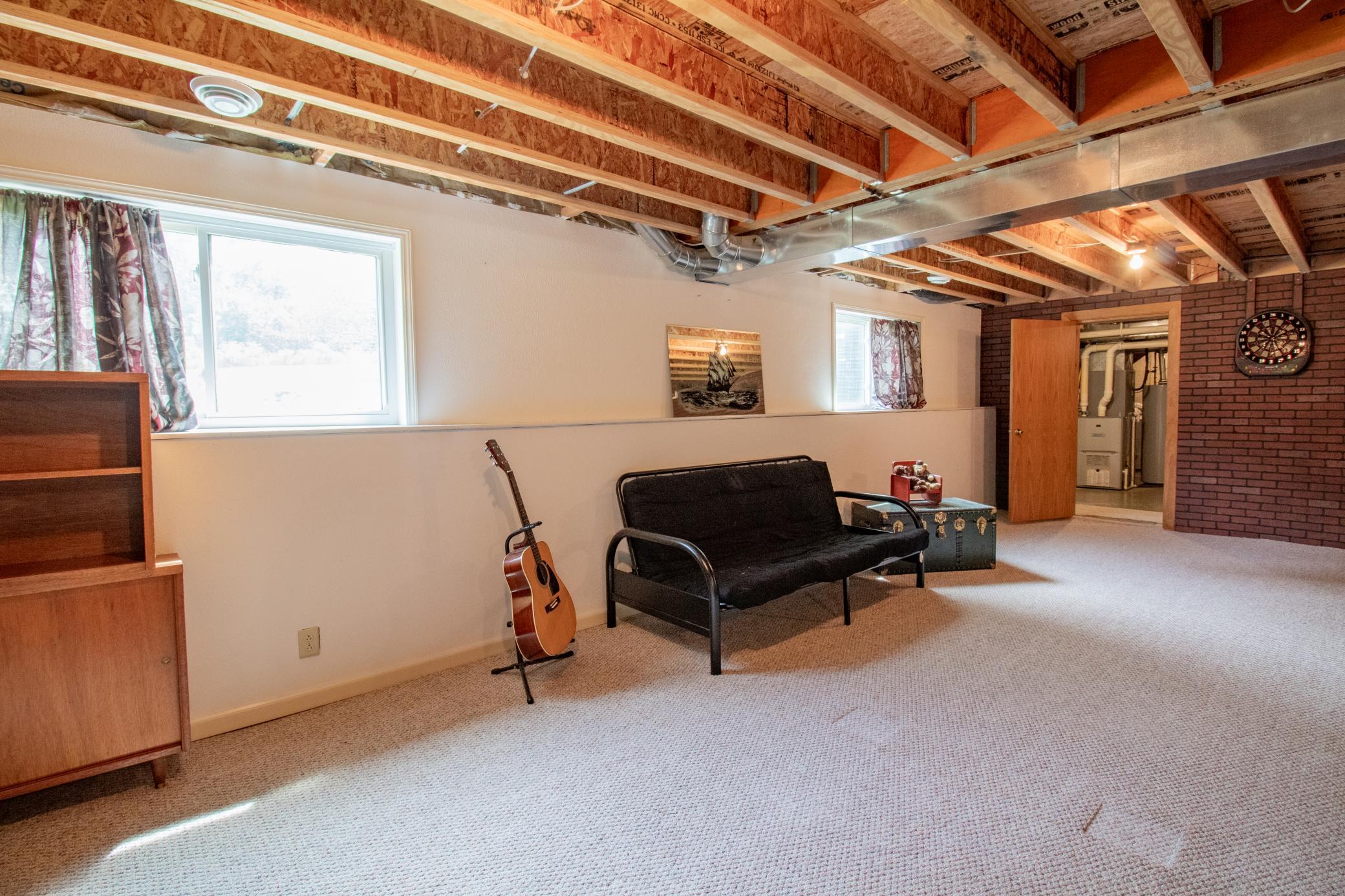 1985 single family home for sale at 2046 Northwood Lane in Fergus Falls, MN — 4 bed, 3 bath (photo 36 of 40)