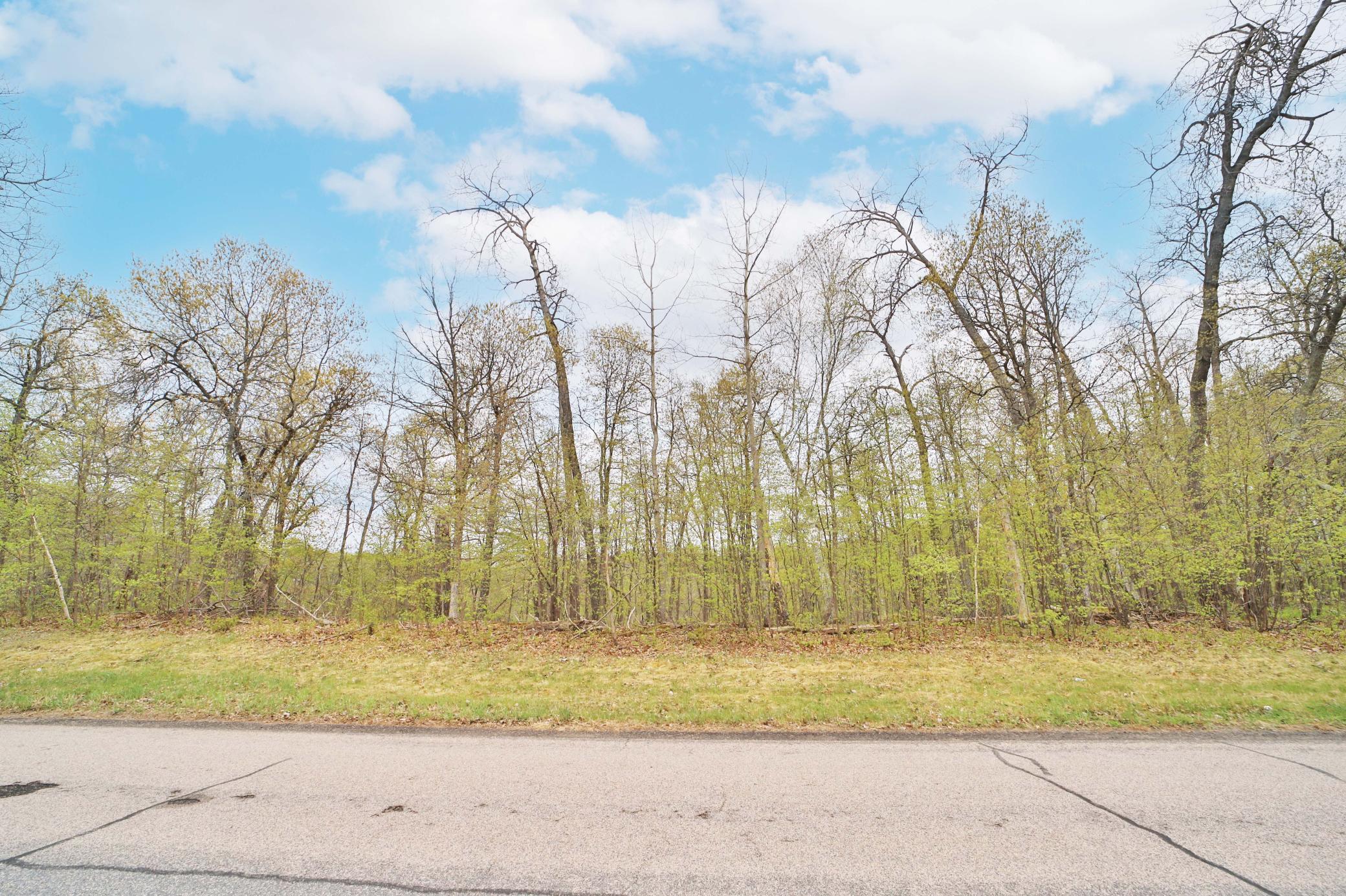 land for sale at TBD Weaver Point Road in Breezy Point, MN (photo 3 of 4)