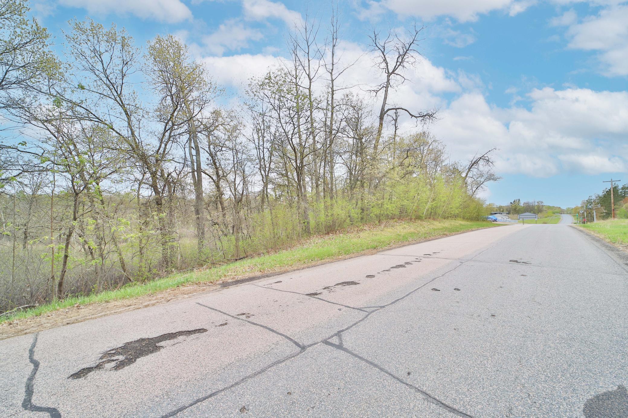land for sale at TBD Weaver Point Road in Breezy Point, MN (photo 4 of 4)