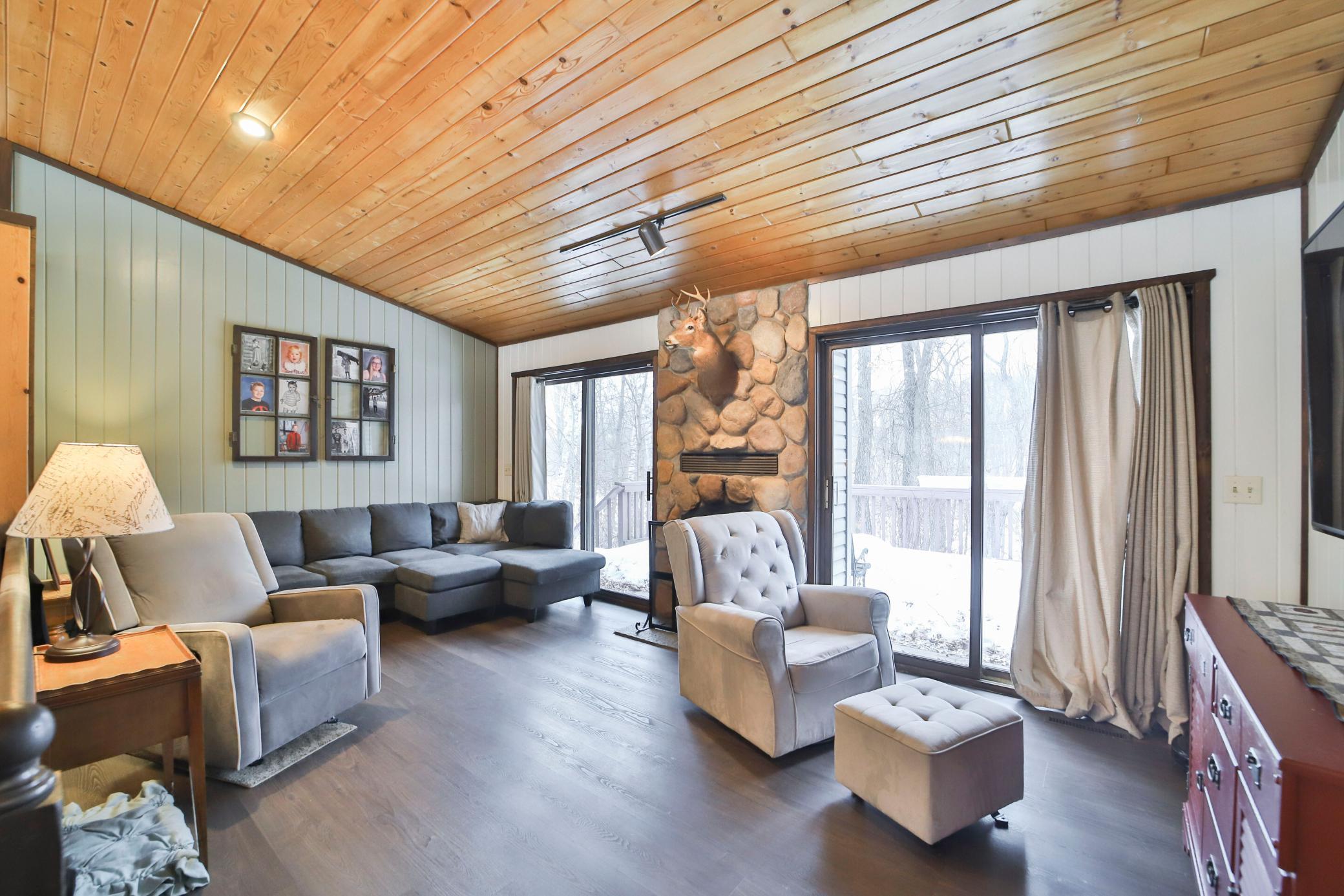 1998 single family home for sale at 10824 1st Street Circle in Breezy Point, MN — 4 bed, 3 bath (photo 17 of 52)