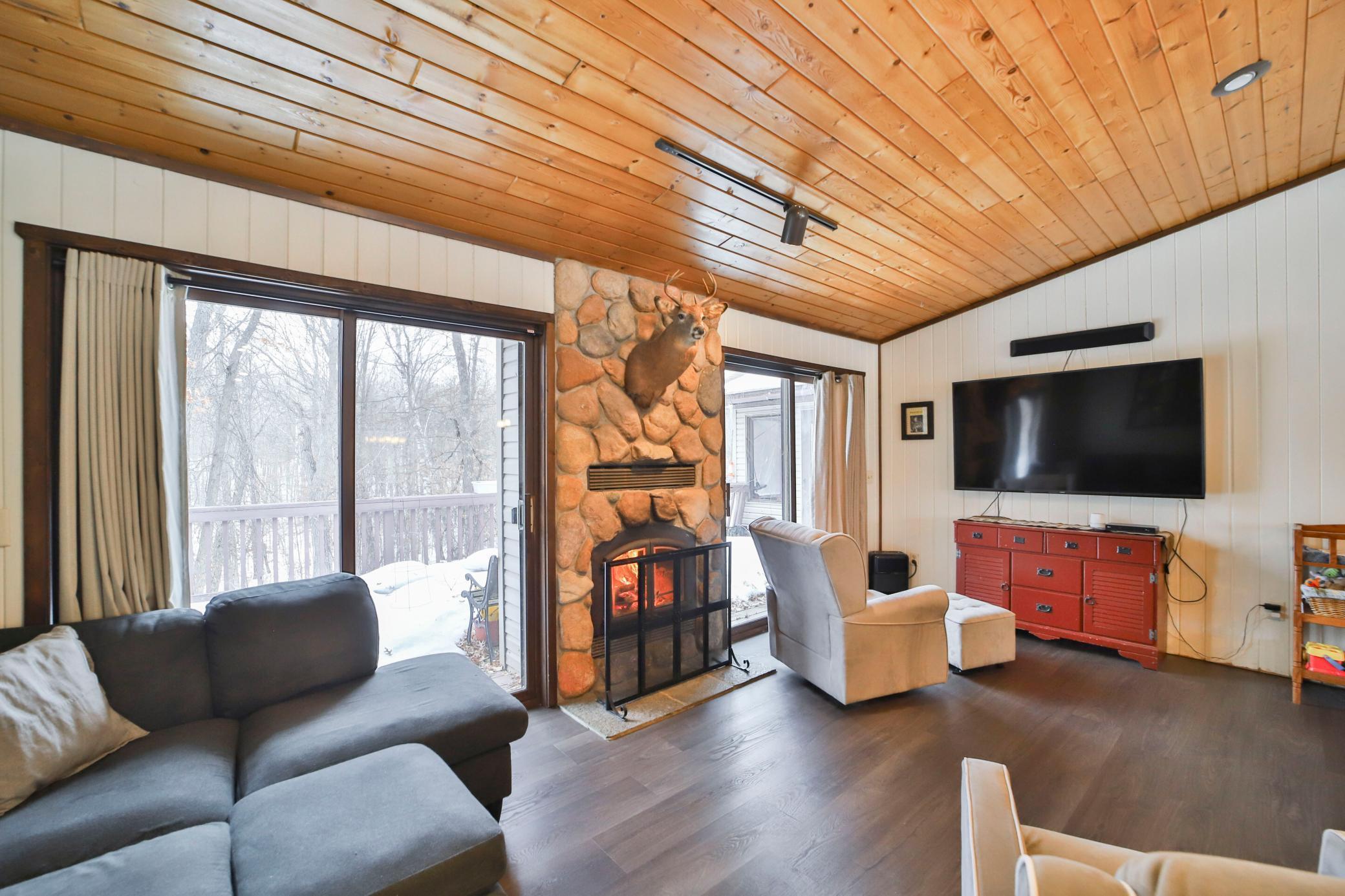 1998 single family home for sale at 10824 1st Street Circle in Breezy Point, MN — 4 bed, 3 bath (photo 20 of 52)