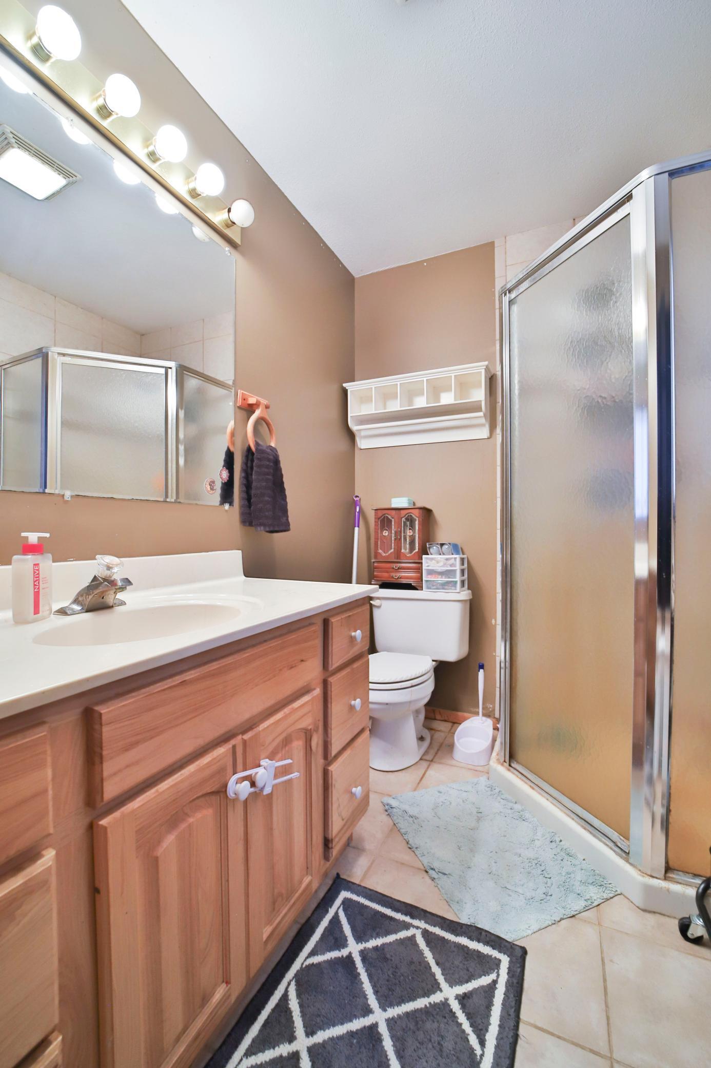 1998 single family home for sale at 10824 1st Street Circle in Breezy Point, MN — 4 bed, 3 bath (photo 28 of 52)