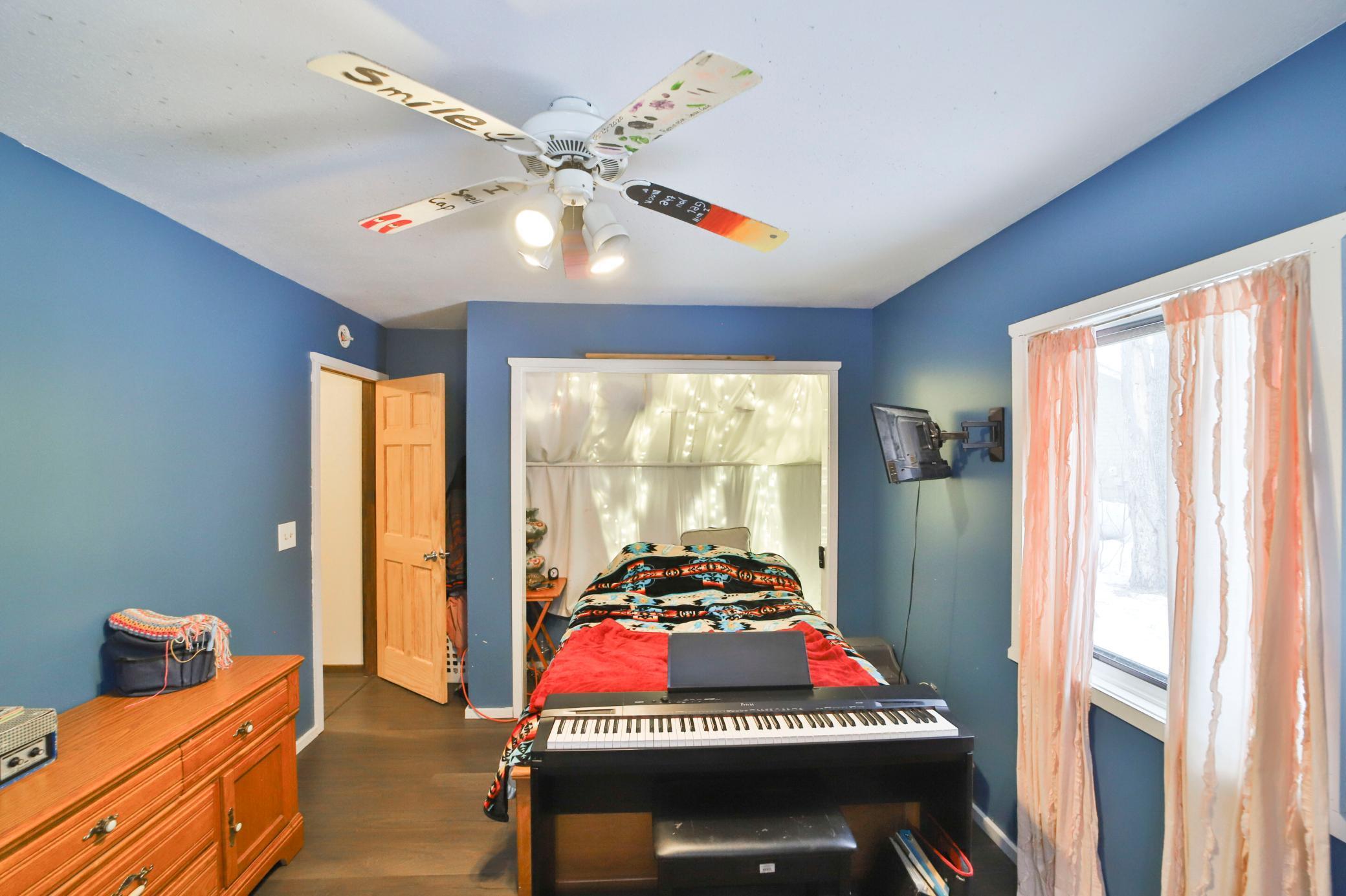 1998 single family home for sale at 10824 1st Street Circle in Breezy Point, MN — 4 bed, 3 bath (photo 30 of 52)