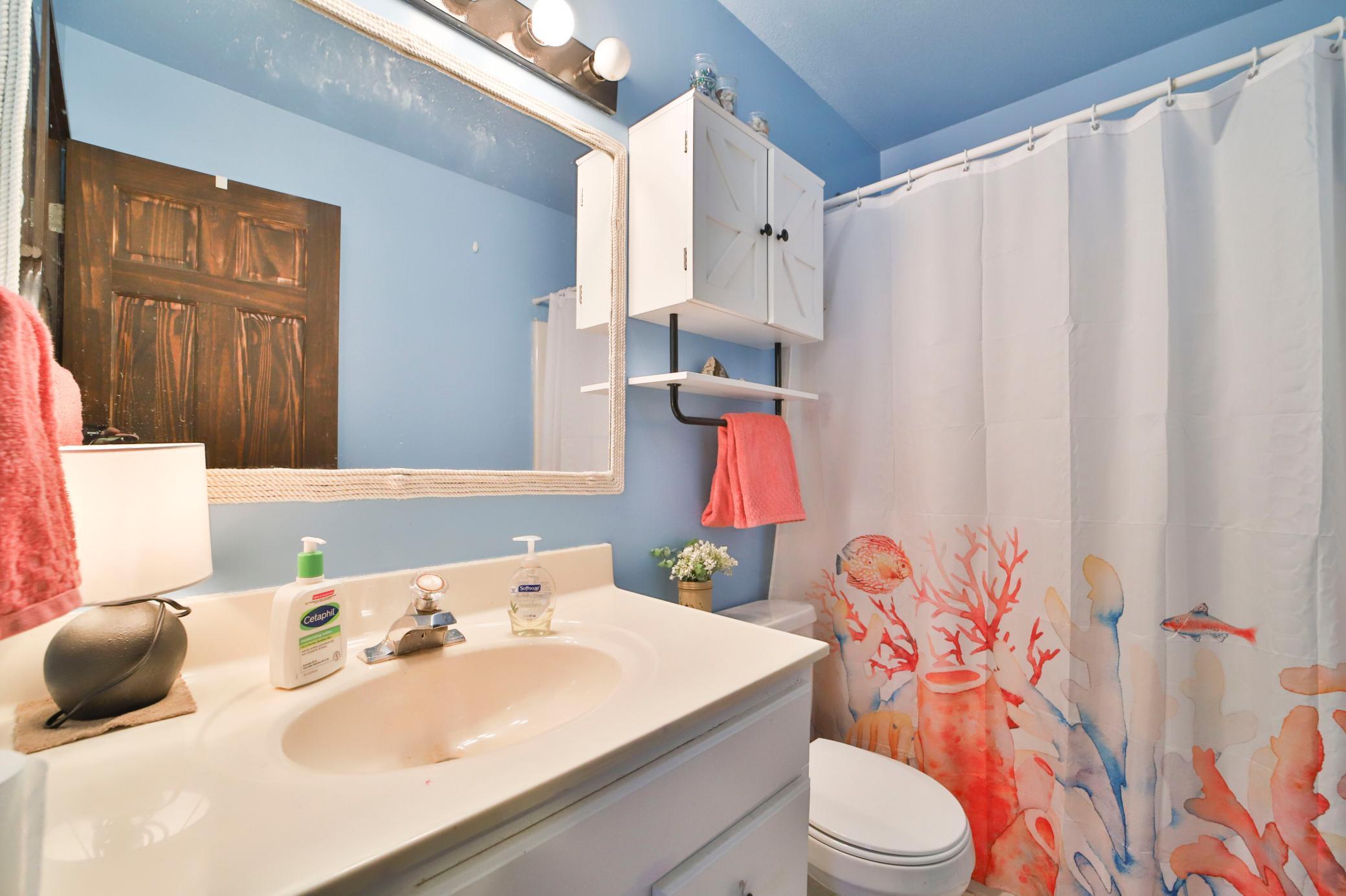 1998 single family home for sale at 10824 1st Street Circle in Breezy Point, MN — 4 bed, 3 bath (photo 32 of 52)