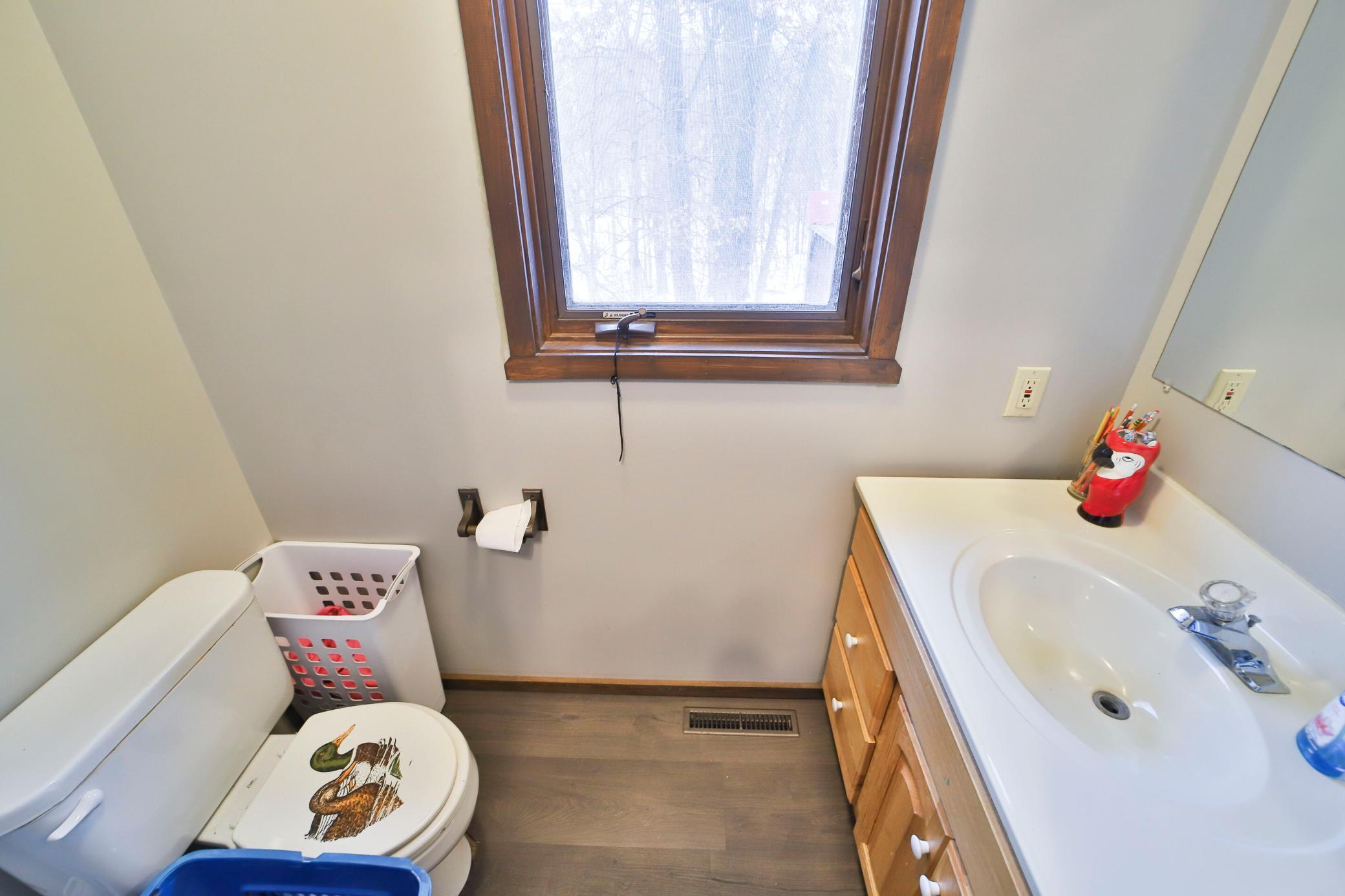 1998 single family home for sale at 10824 1st Street Circle in Breezy Point, MN — 4 bed, 3 bath (photo 36 of 52)