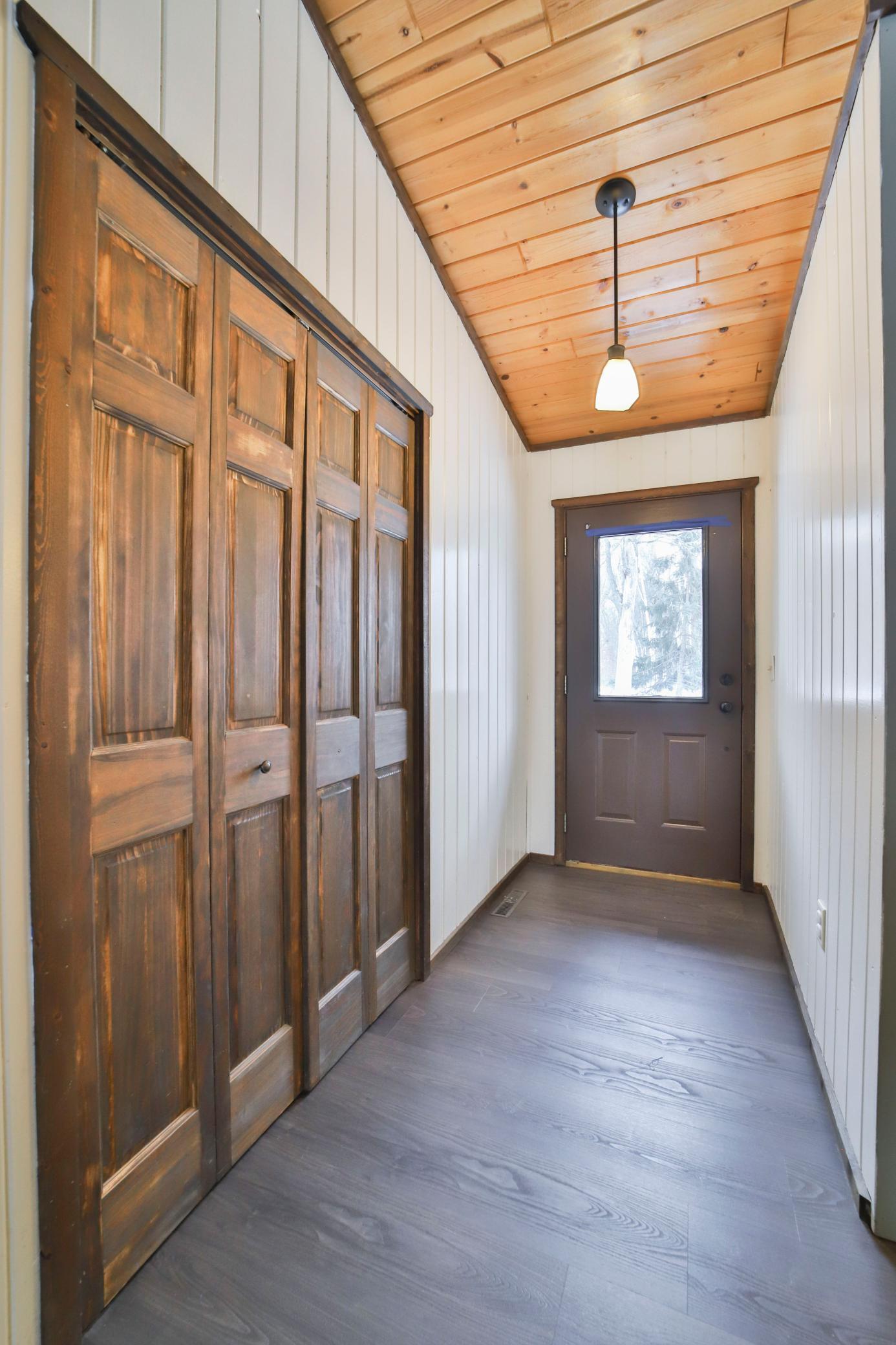 1998 single family home for sale at 10824 1st Street Circle in Breezy Point, MN — 4 bed, 3 bath (photo 41 of 52)