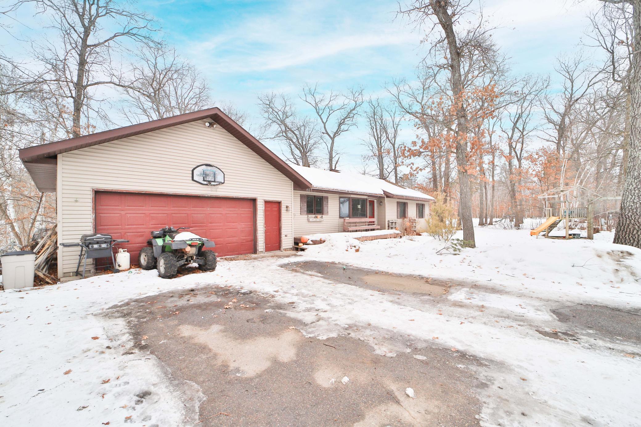 1998 single family home for sale at 10824 1st Street Circle in Breezy Point, MN — 4 bed, 3 bath (photo 49 of 52)