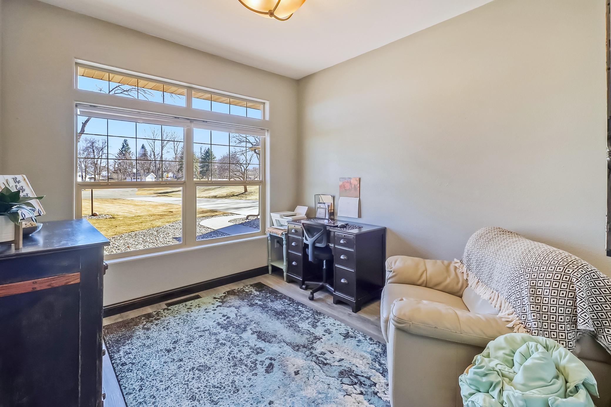 2003 single family home for sale at 46747 Poss Beach Road in Pelican Rapids, MN — 4 bed, 3 bath (photo 18 of 39)